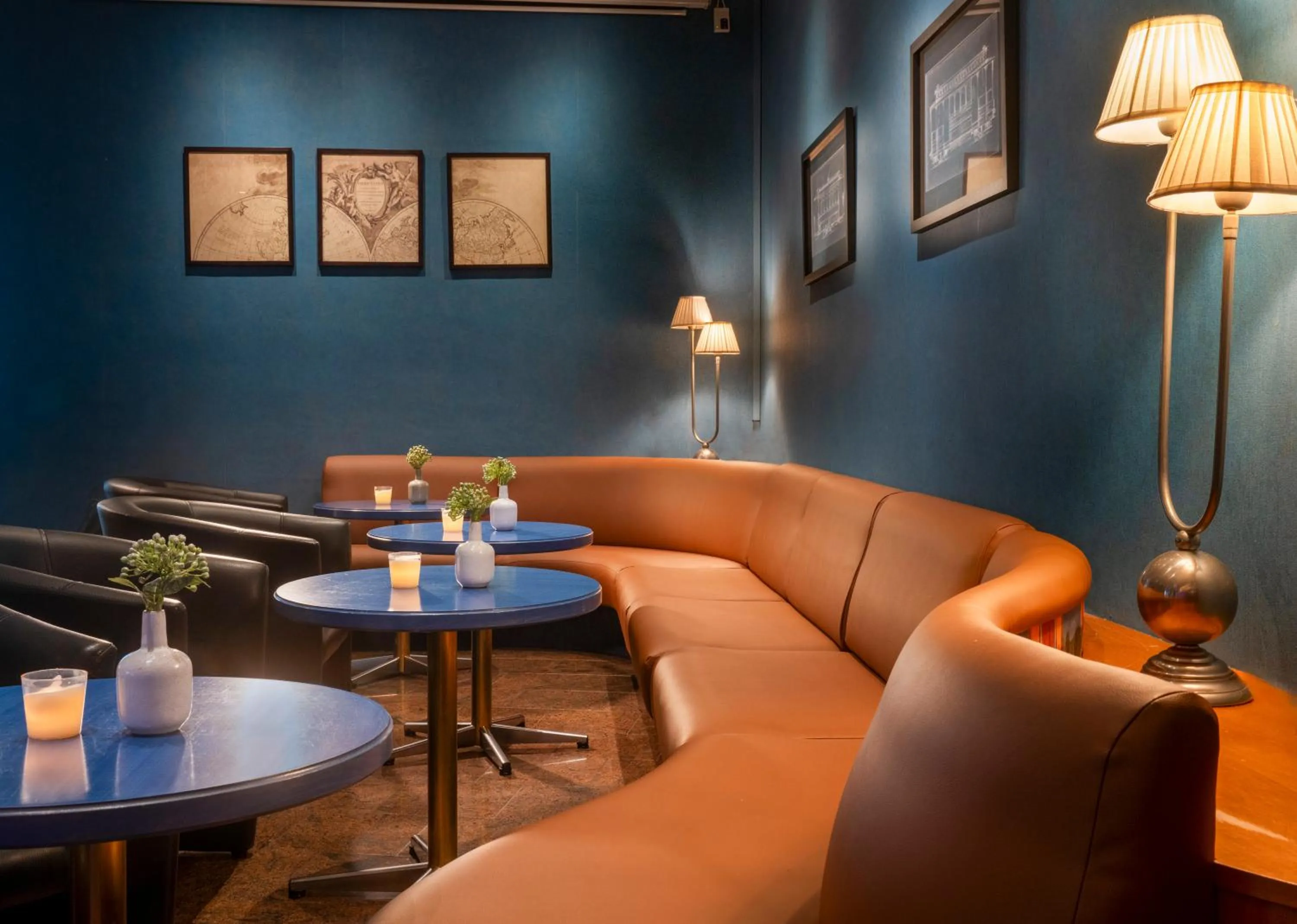 Lounge or bar in Wyndham Garden Wismar