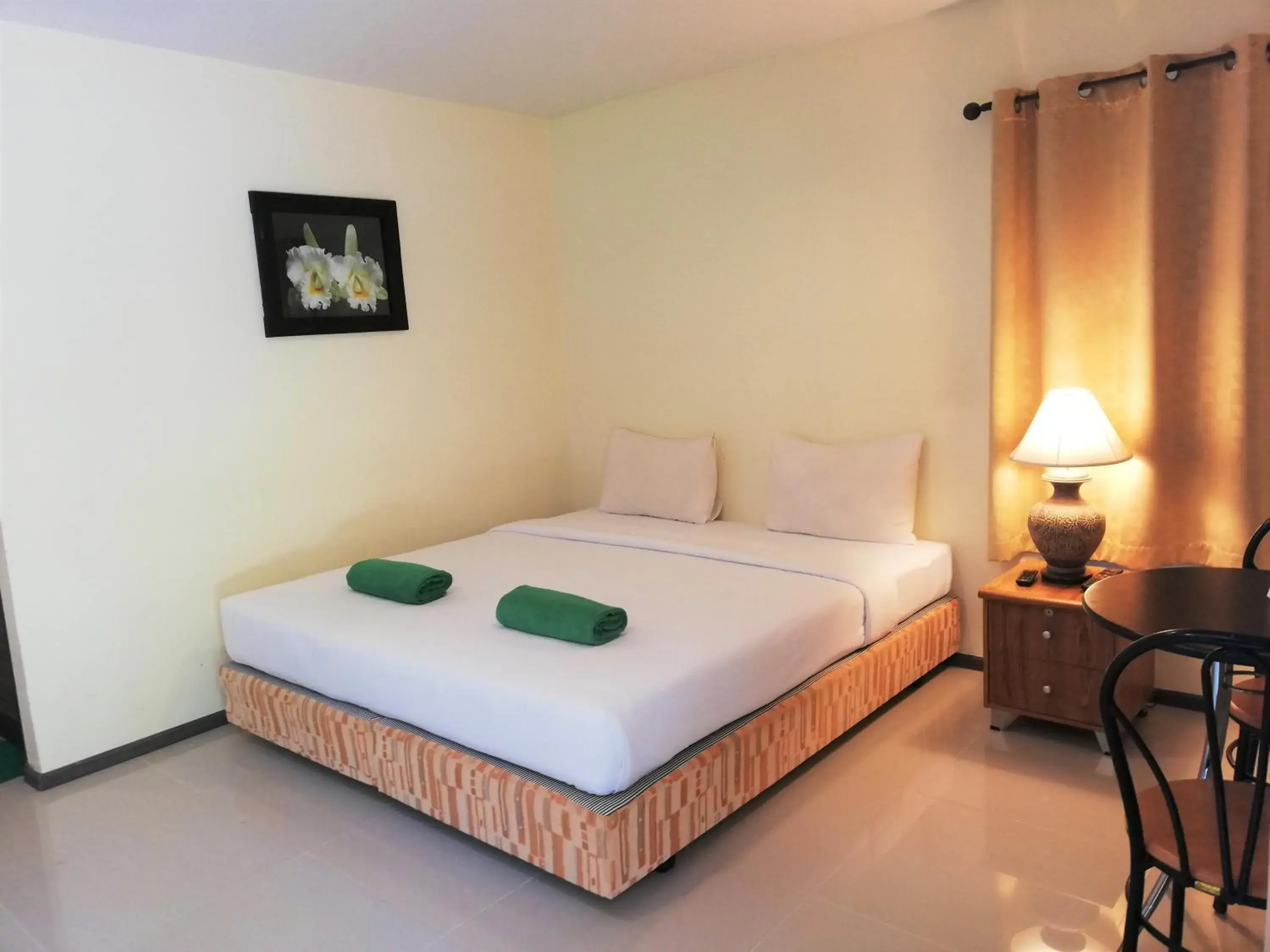 Standard King Room in Laemsai Resort Standard King Room in Laemsai Resort