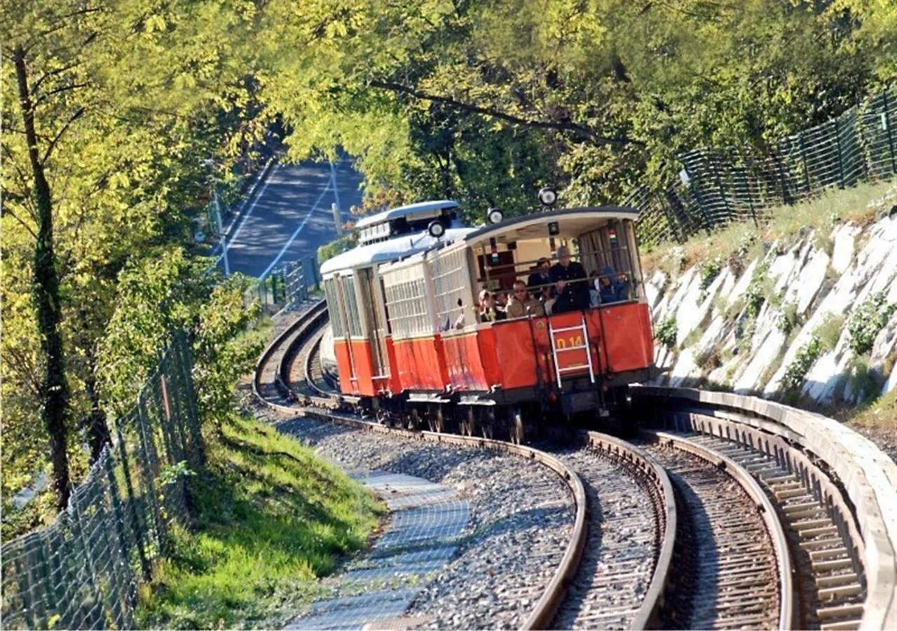 Nearby landmark in B&B A Casa Romar