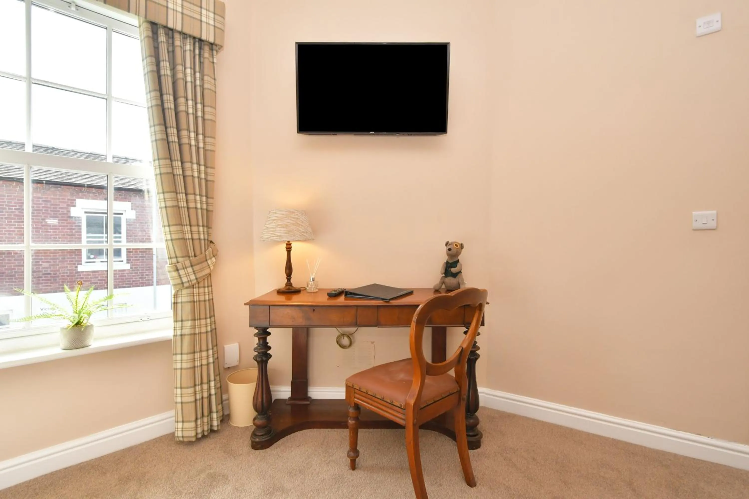 TV and multimedia in The Sutherland Arms