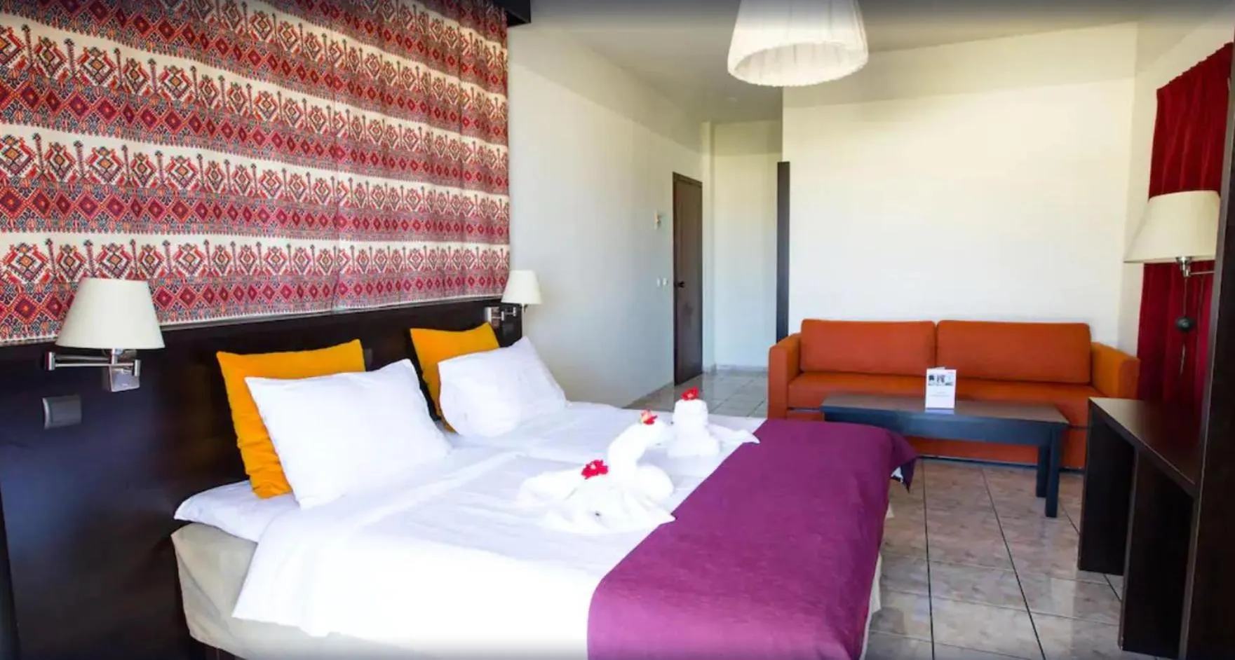 Living room, Bed in Almyrida Village & Waterpark