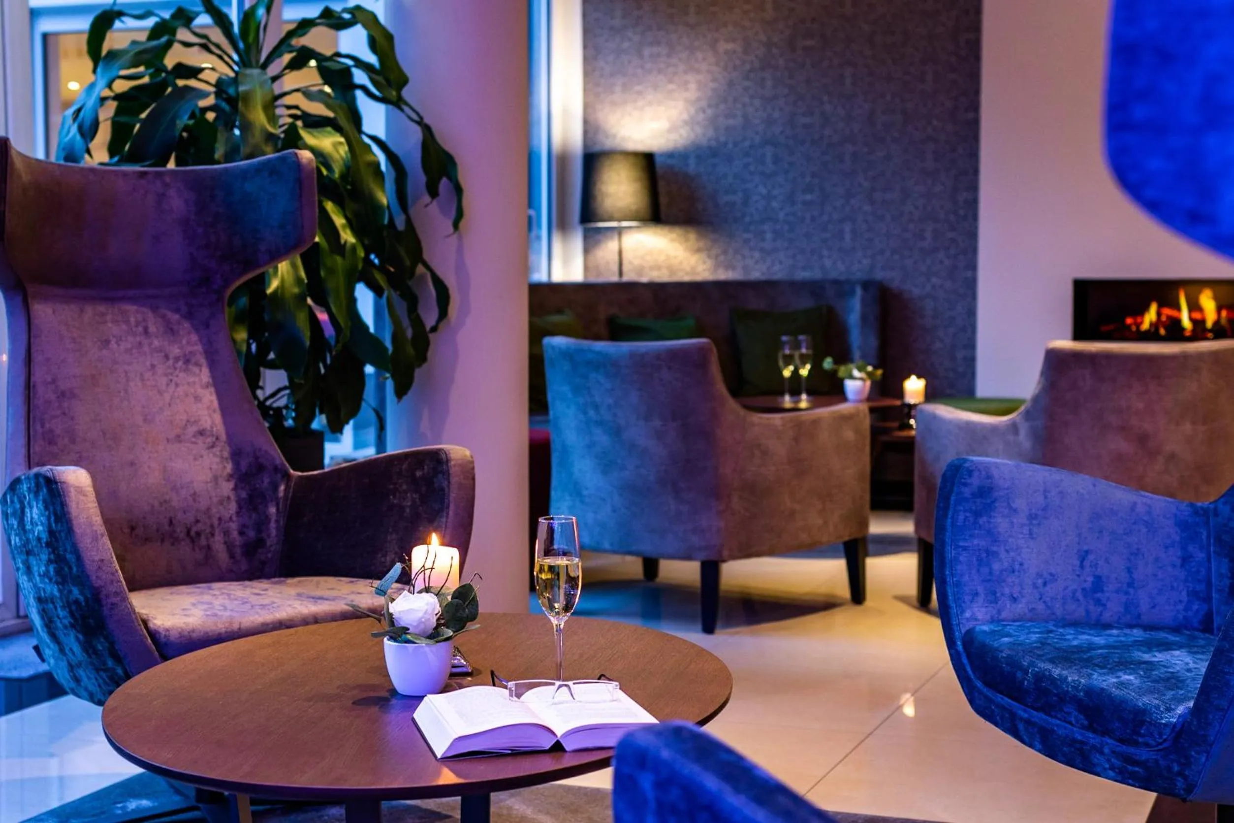 Lobby or reception in Wellness- und Gartenhotel Heusser