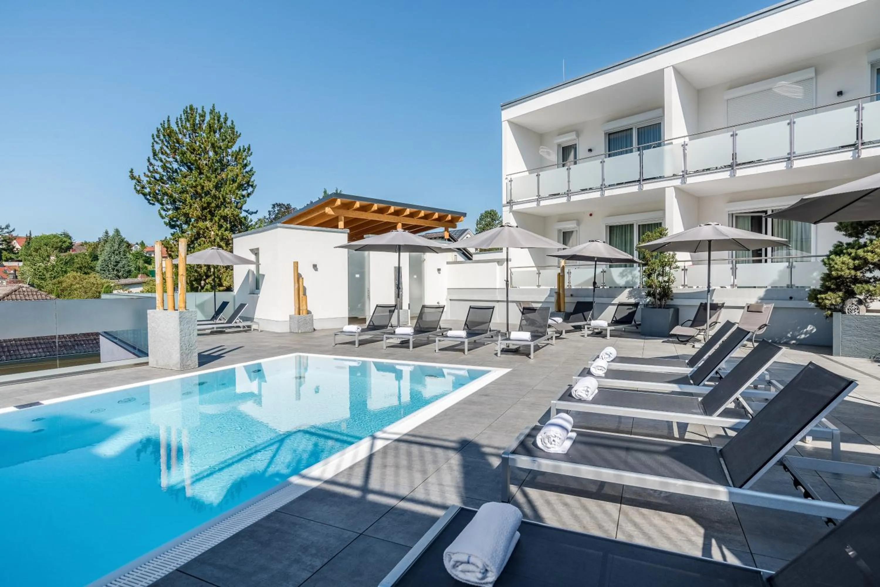 Swimming pool in Wellness- und Gartenhotel Heusser