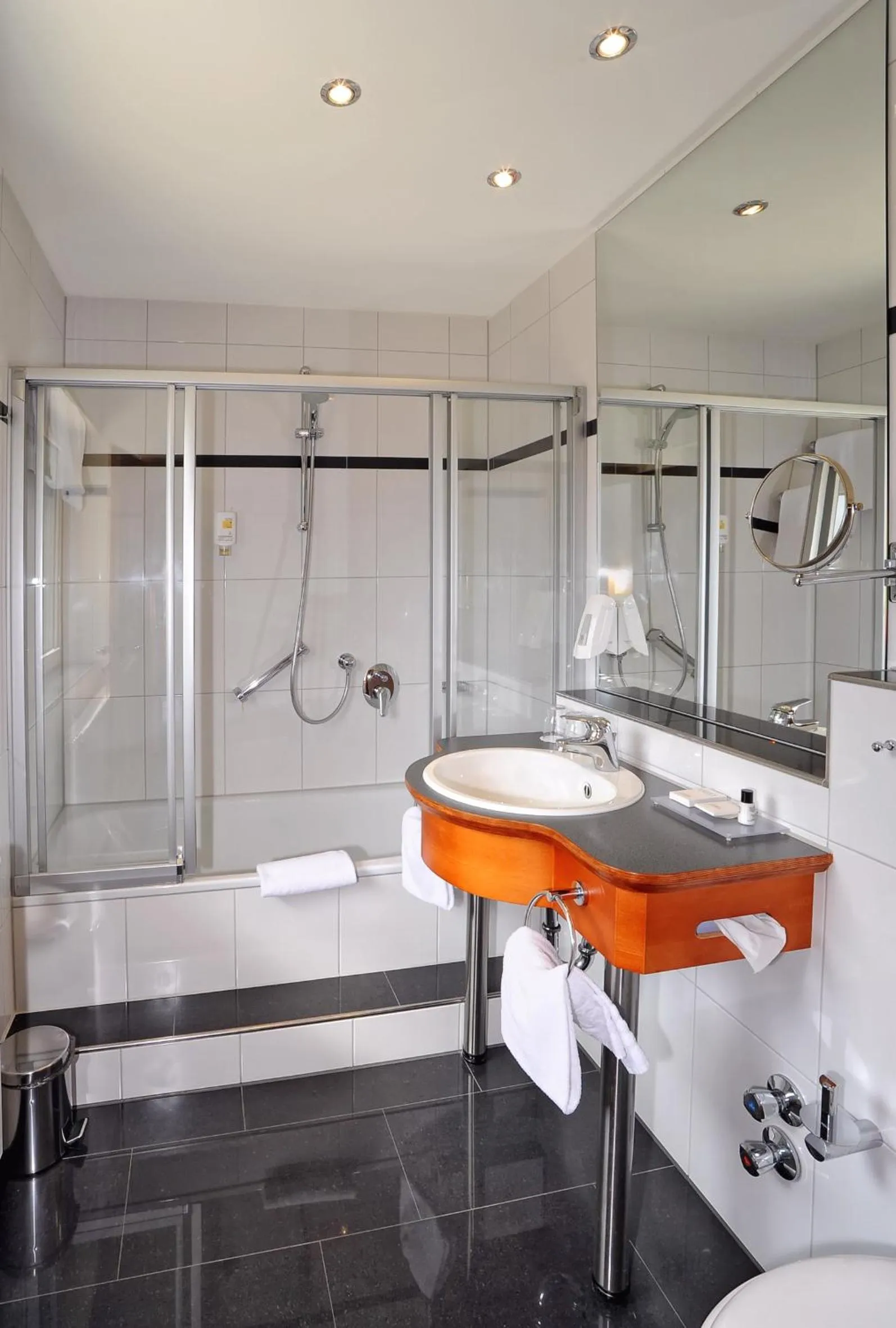 Bathroom in Wellness- und Gartenhotel Heusser