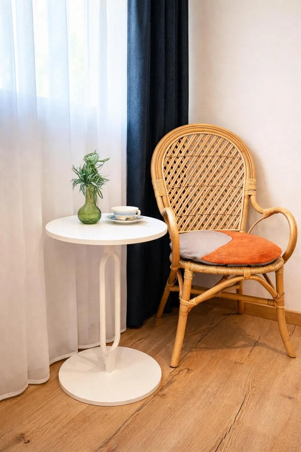 Decorative detail in Irin Hotel