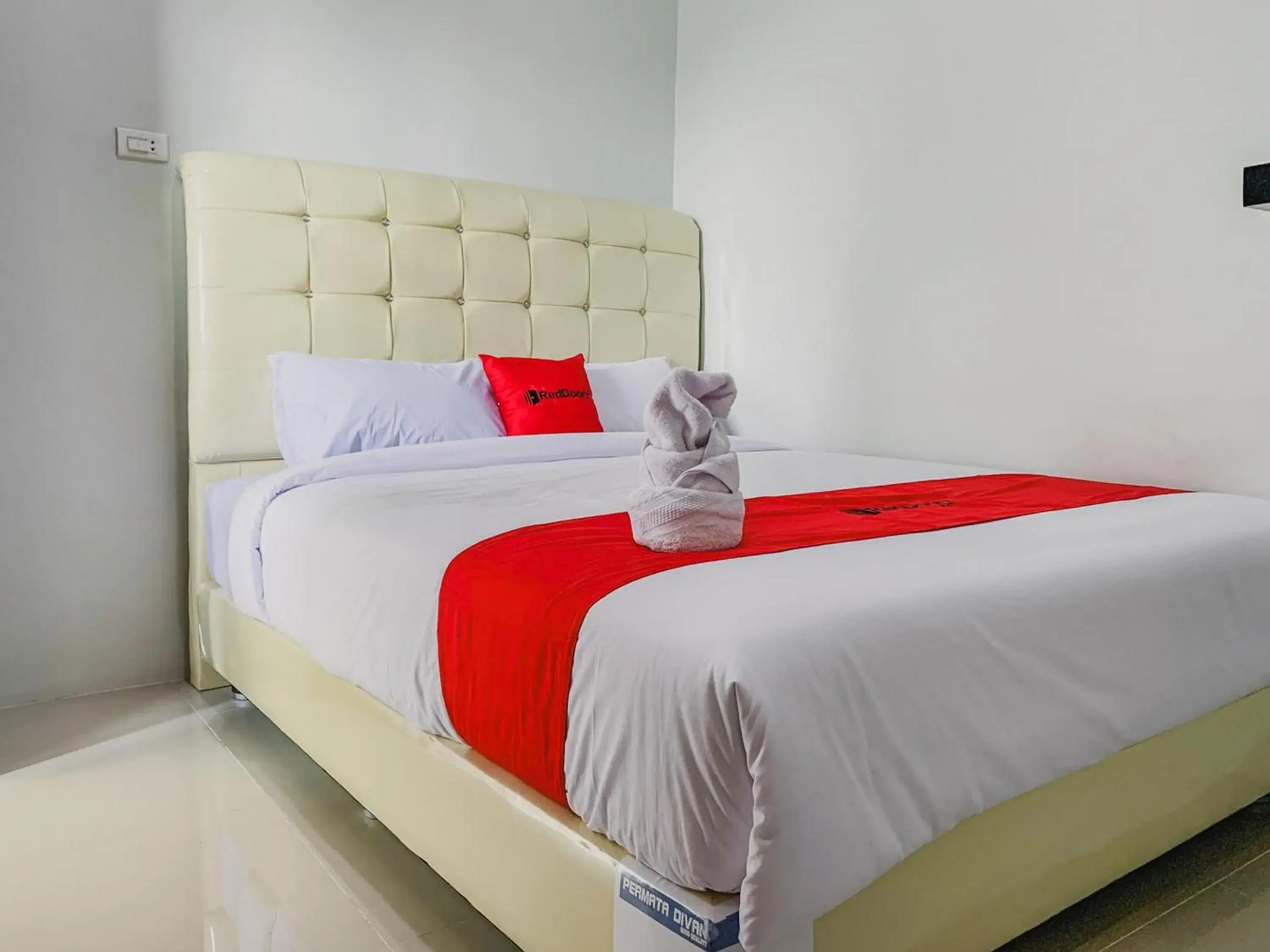 Double Room in RedDoorz Syariah near Universitas Syiah Kuala Aceh Double Room in RedDoorz Syariah near Universitas Syiah Kuala Aceh
