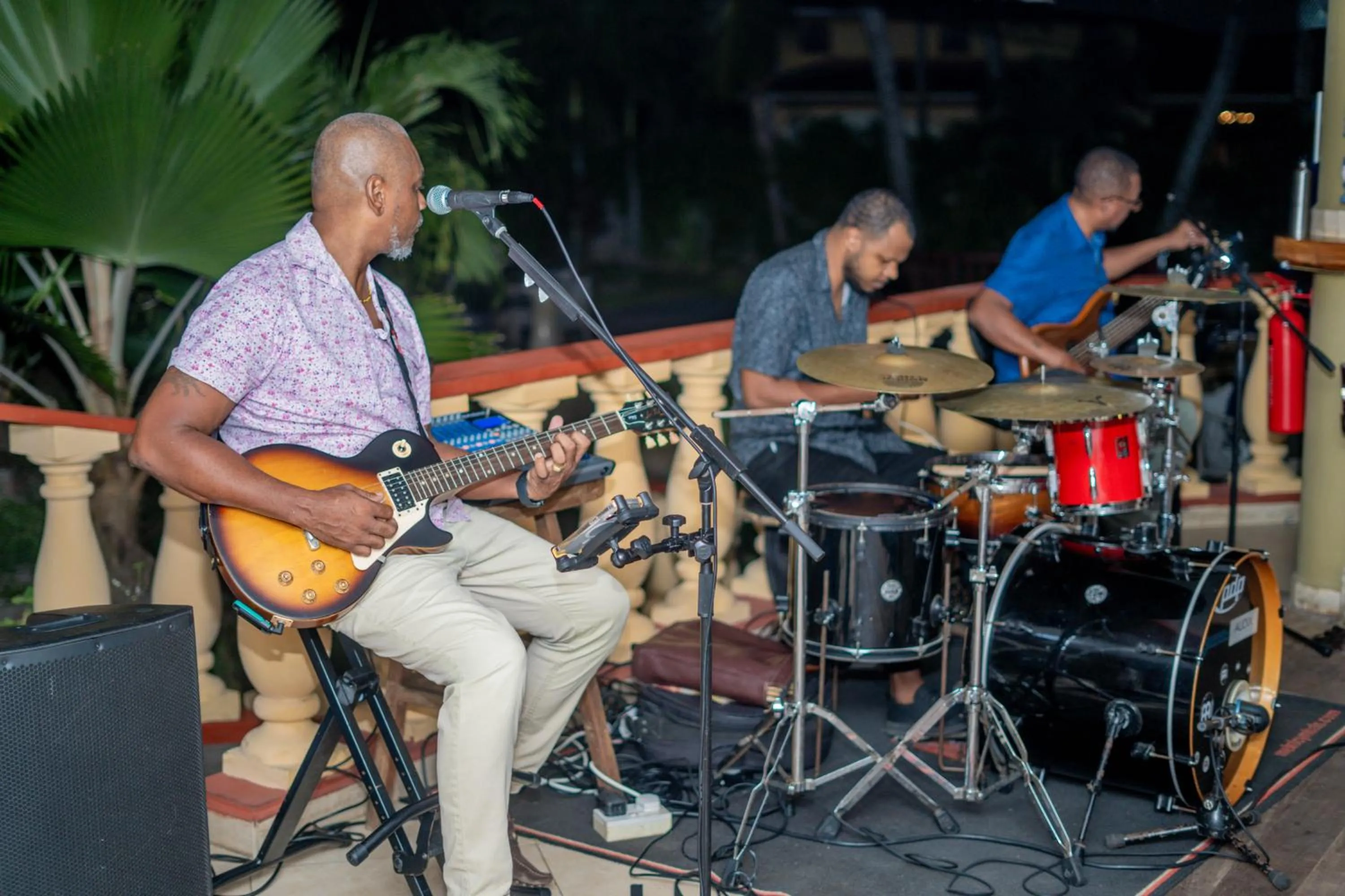 Castello Beach Hotel