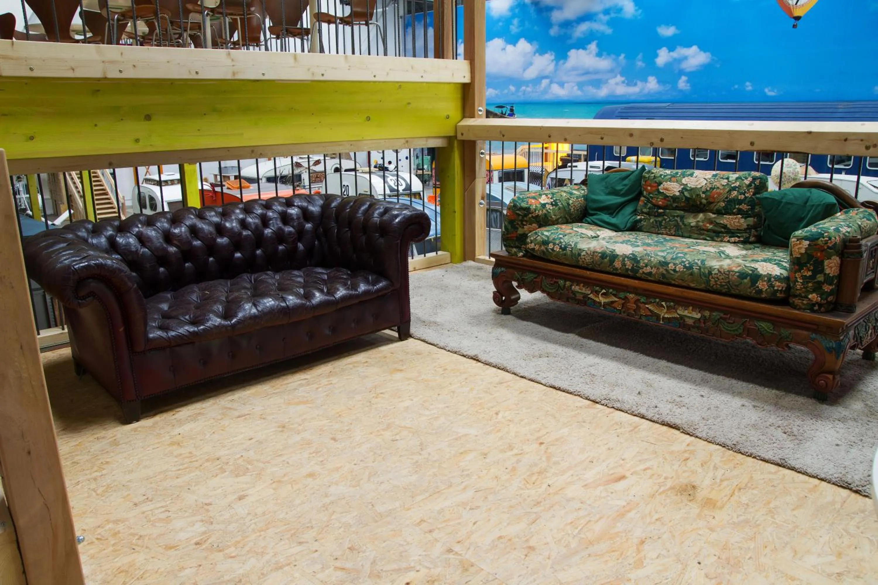 Lounge or bar in BaseCamp Bonn