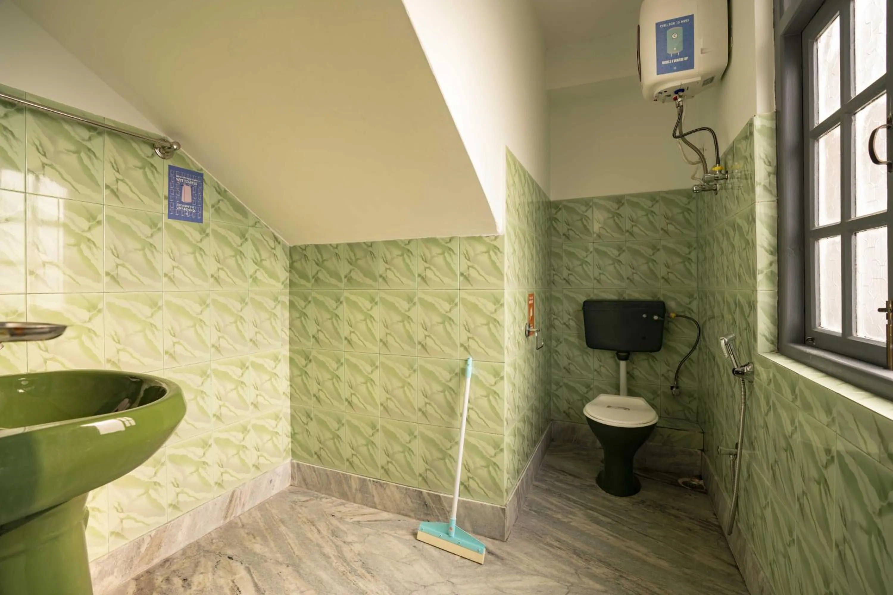 Bathroom in Zostel Gangtok