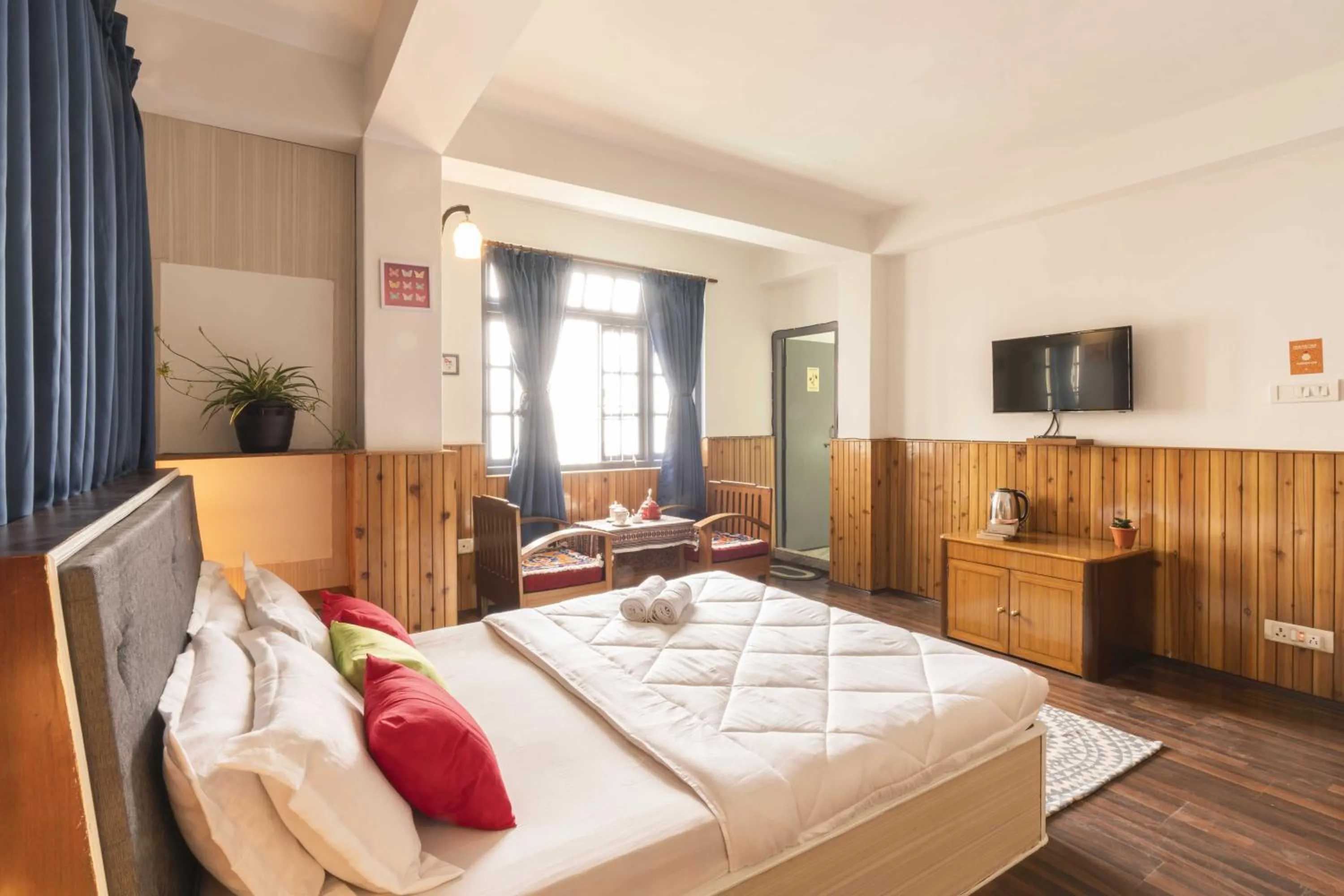 TV and multimedia, Bed in Zostel Gangtok