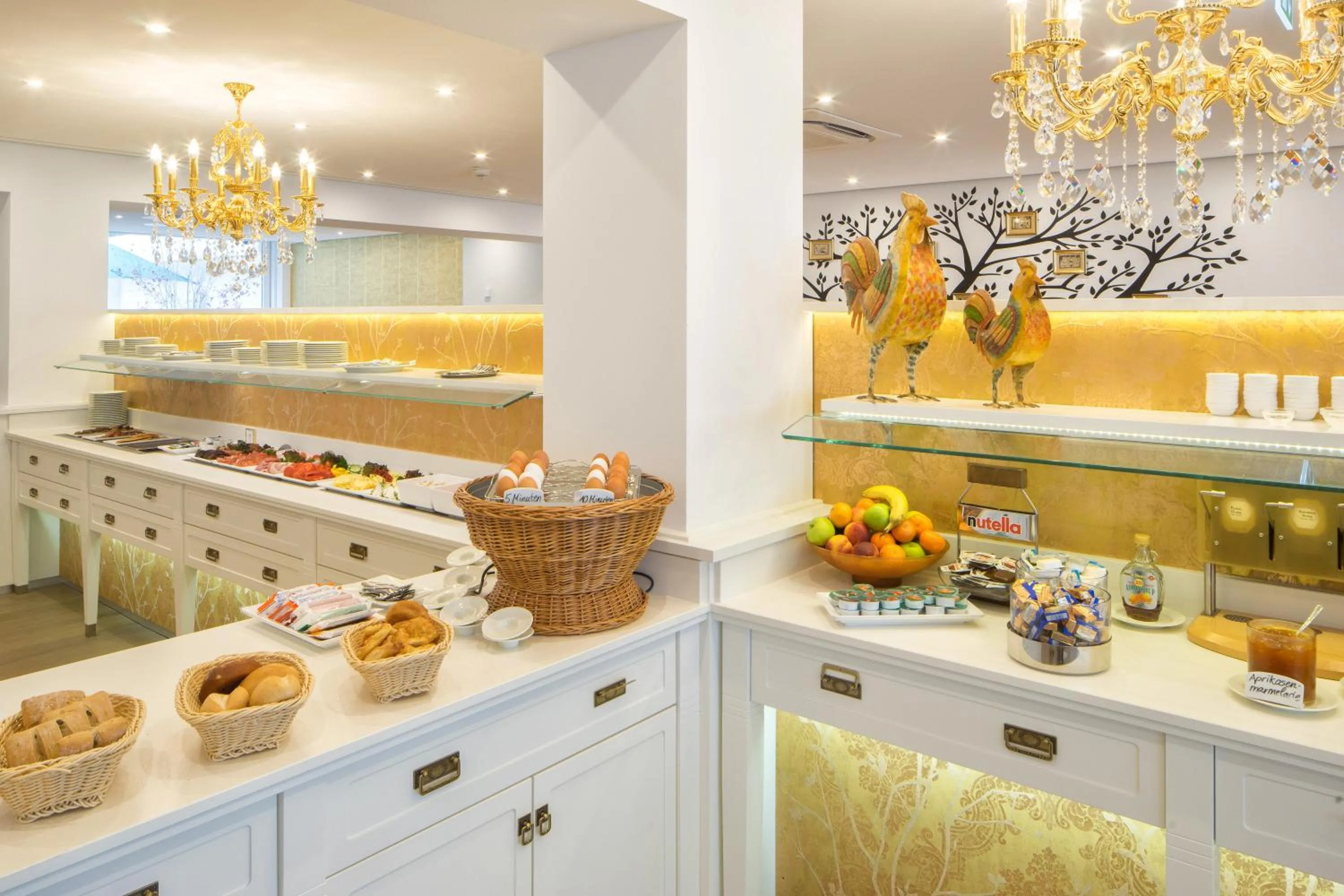 Restaurant/places to eat in Marburger Hof