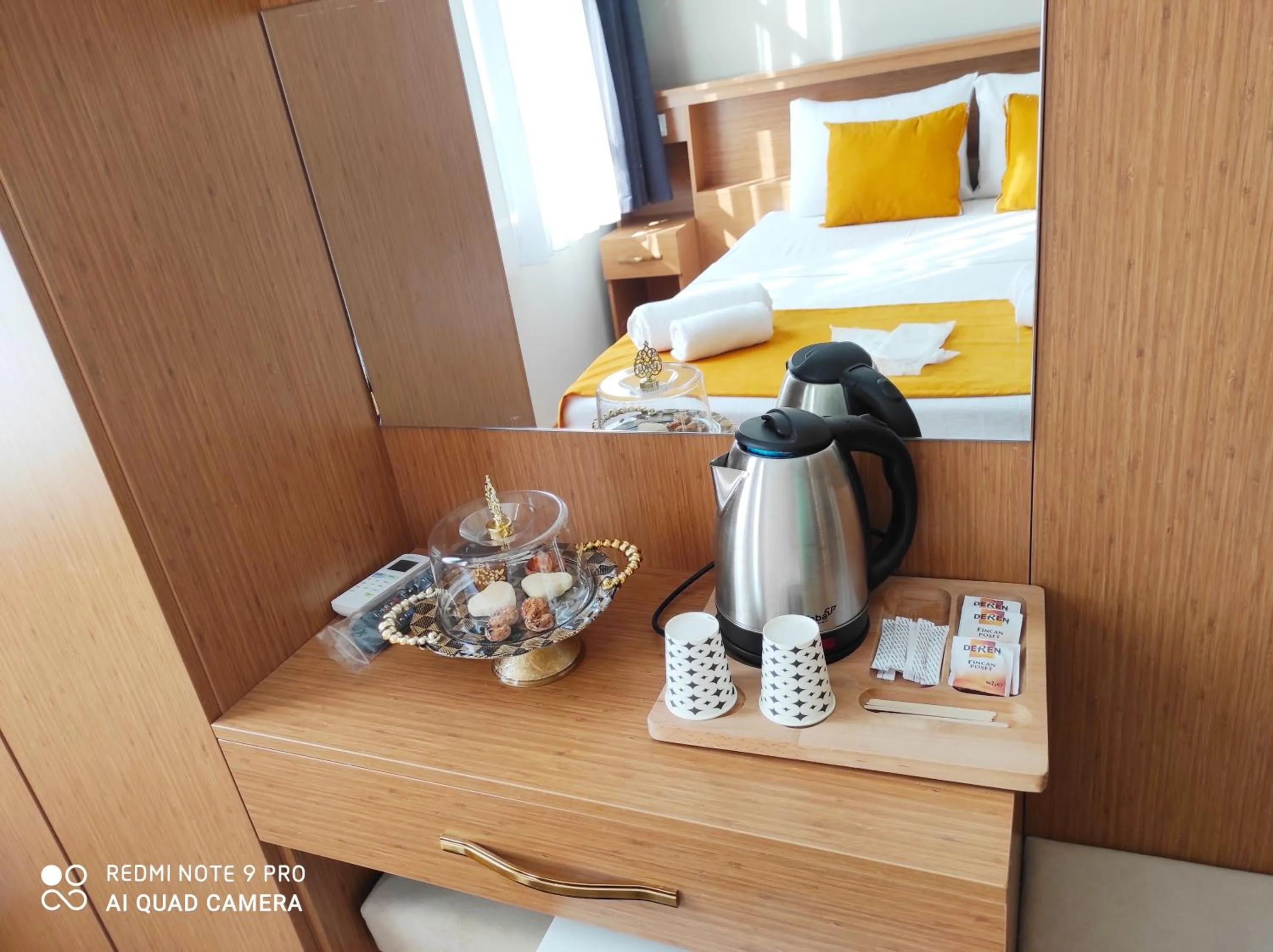 Coffee/tea facilities in Lebon Hotel-Special Class