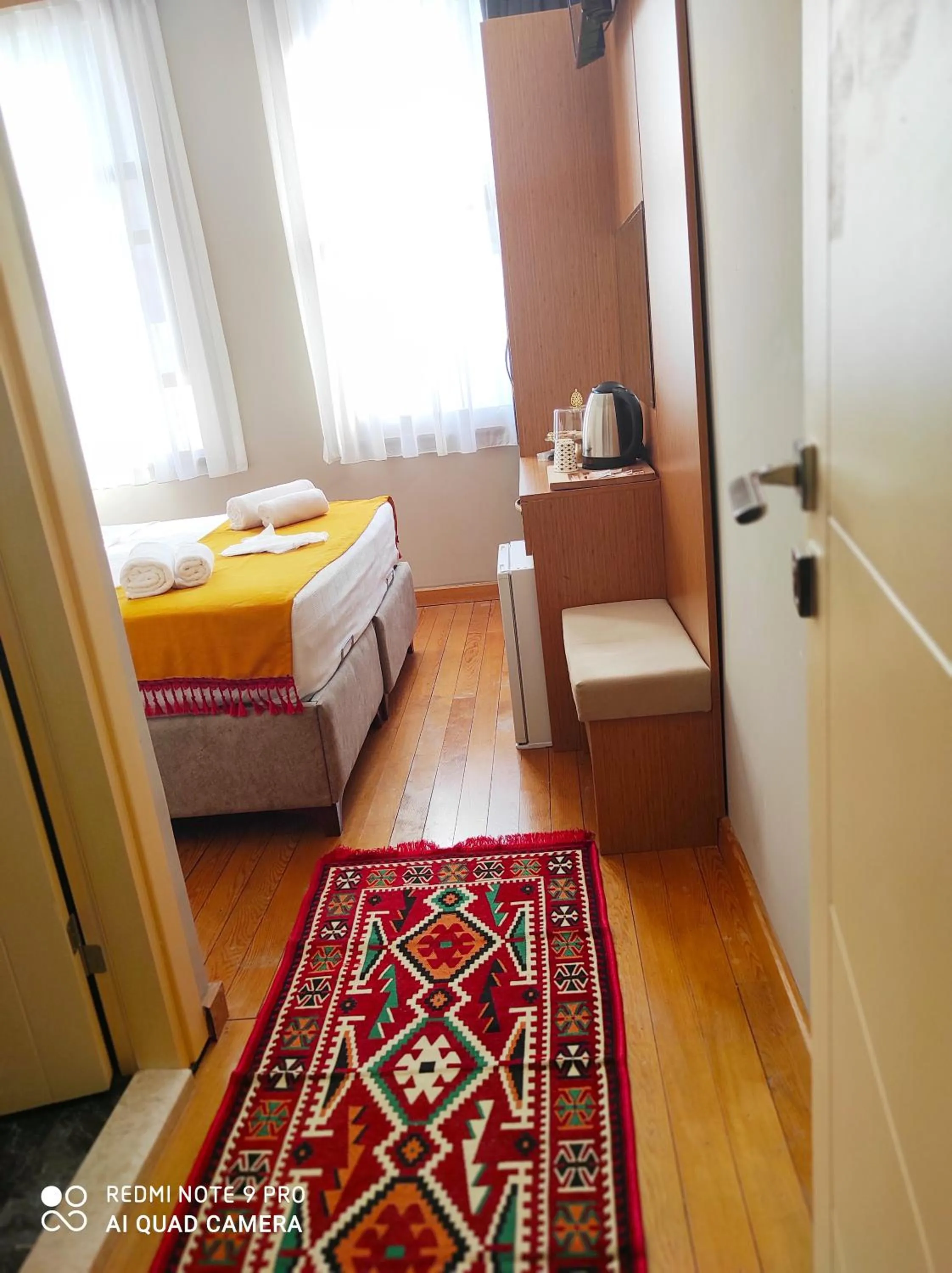 Photo of the whole room, Bed in Lebon Hotel-Special Class