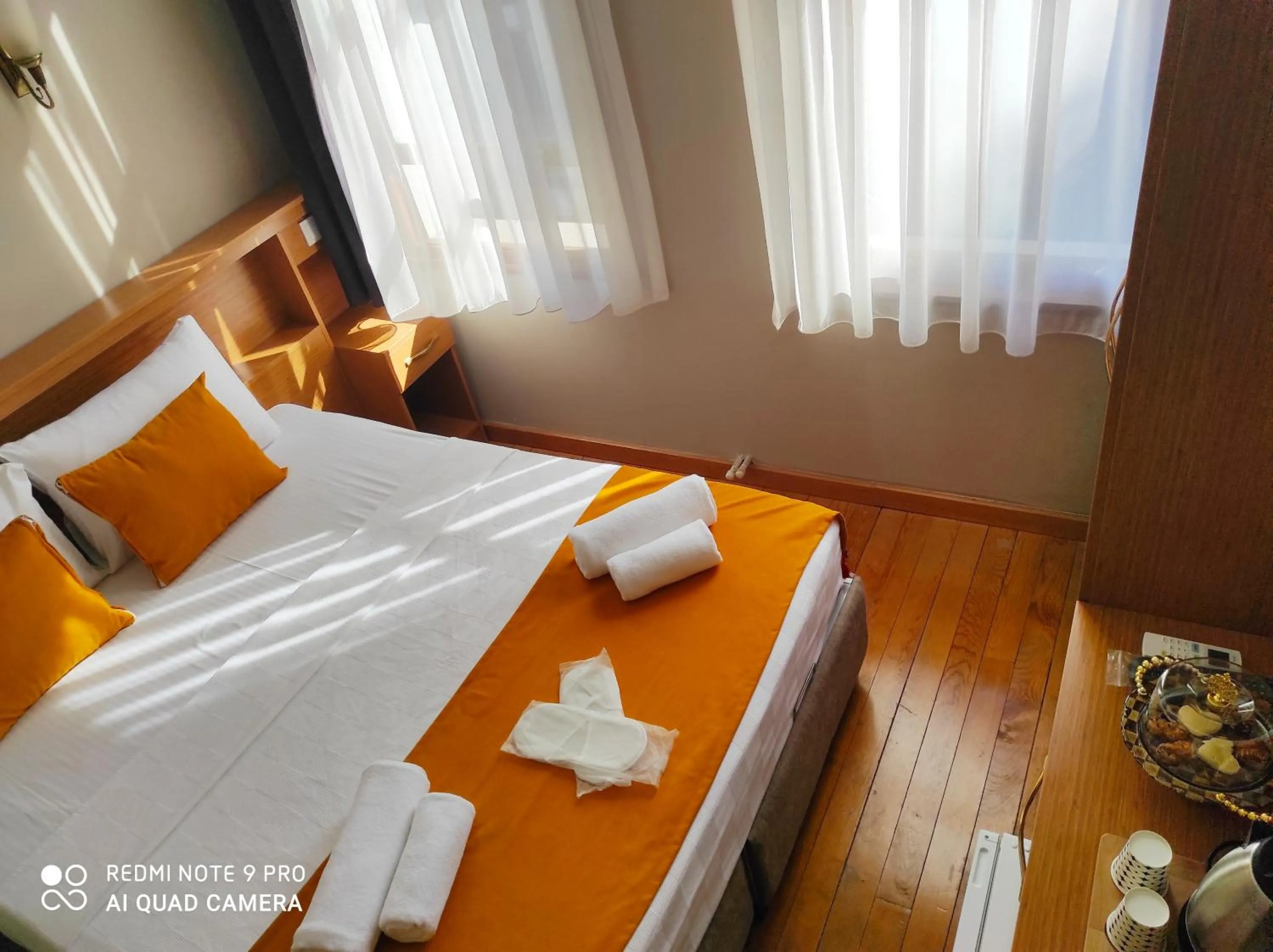 Photo of the whole room, Bed in Lebon Hotel-Special Class