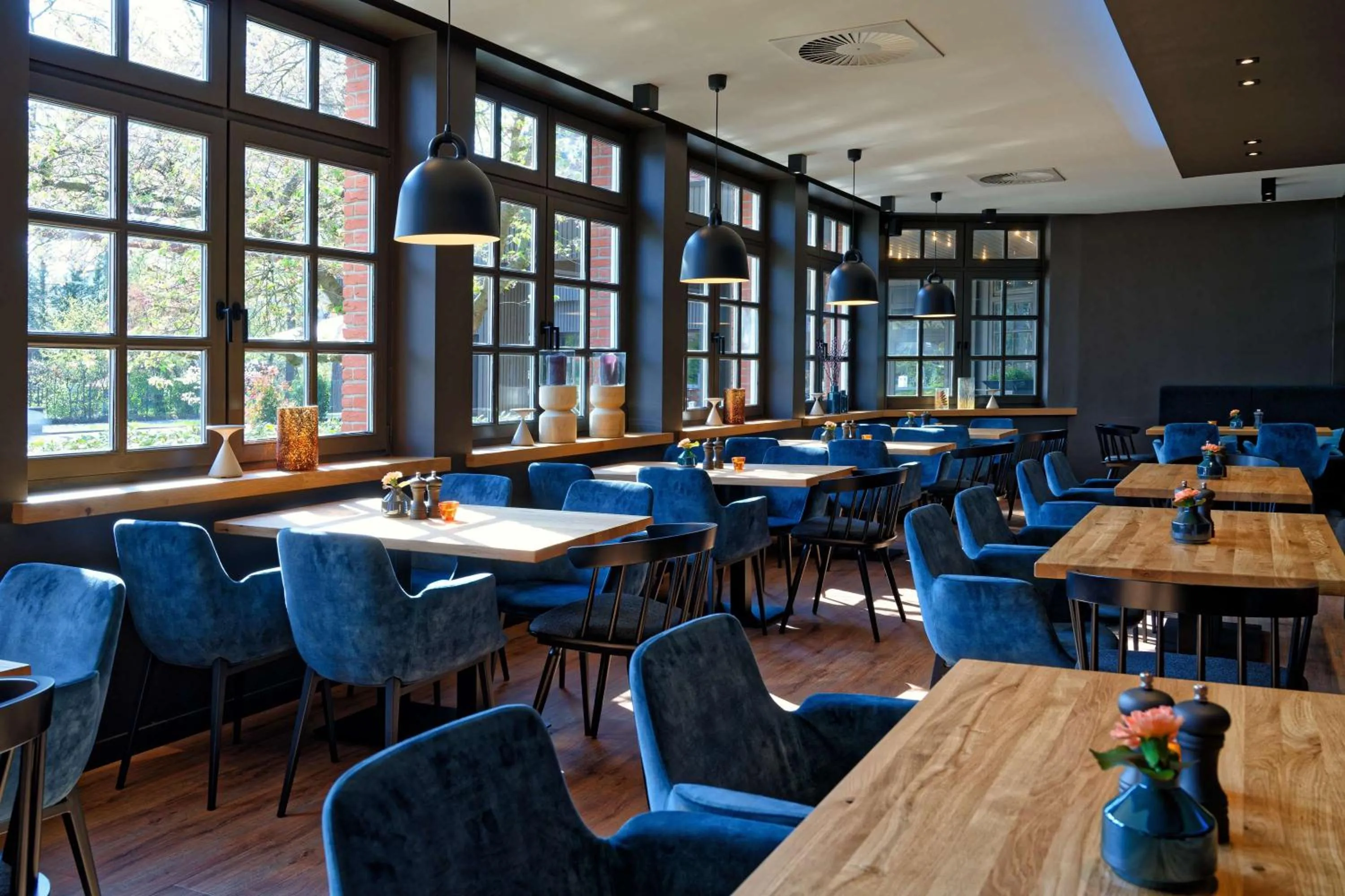 Breakfast in ATLANTIC Hotel Landgut Horn