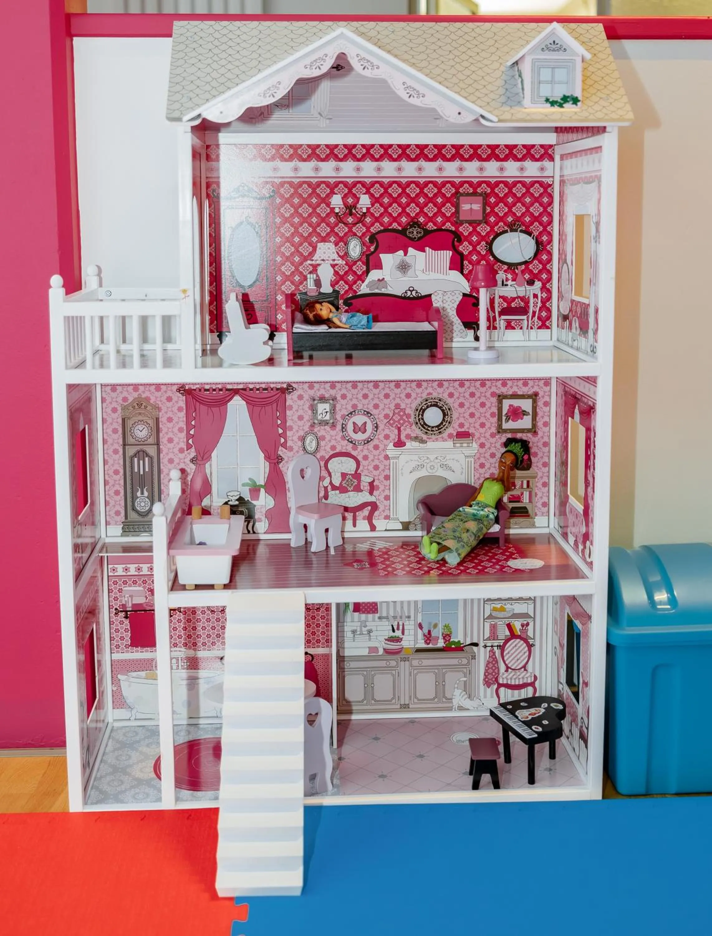 Children play ground in BeachSide