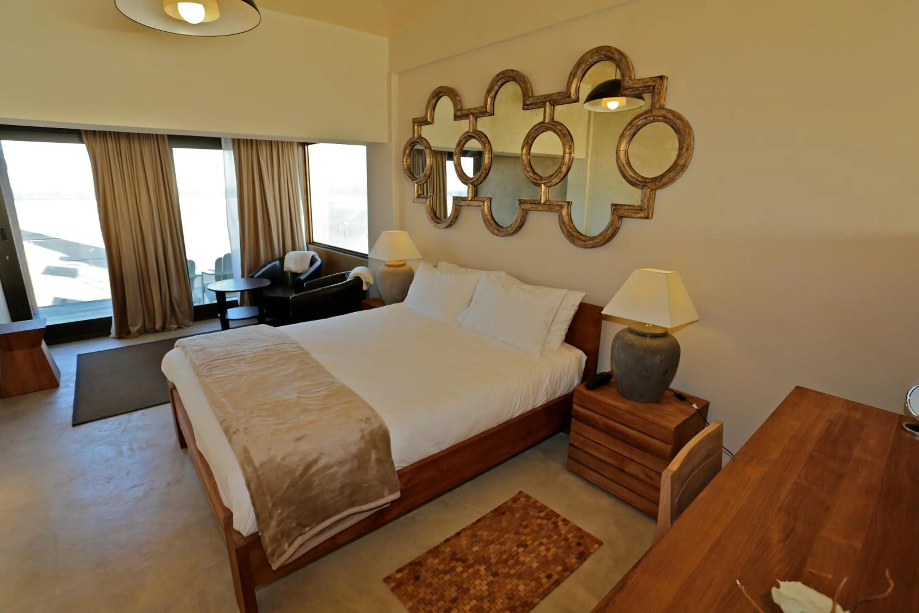 Day in Pelican Point Lodge