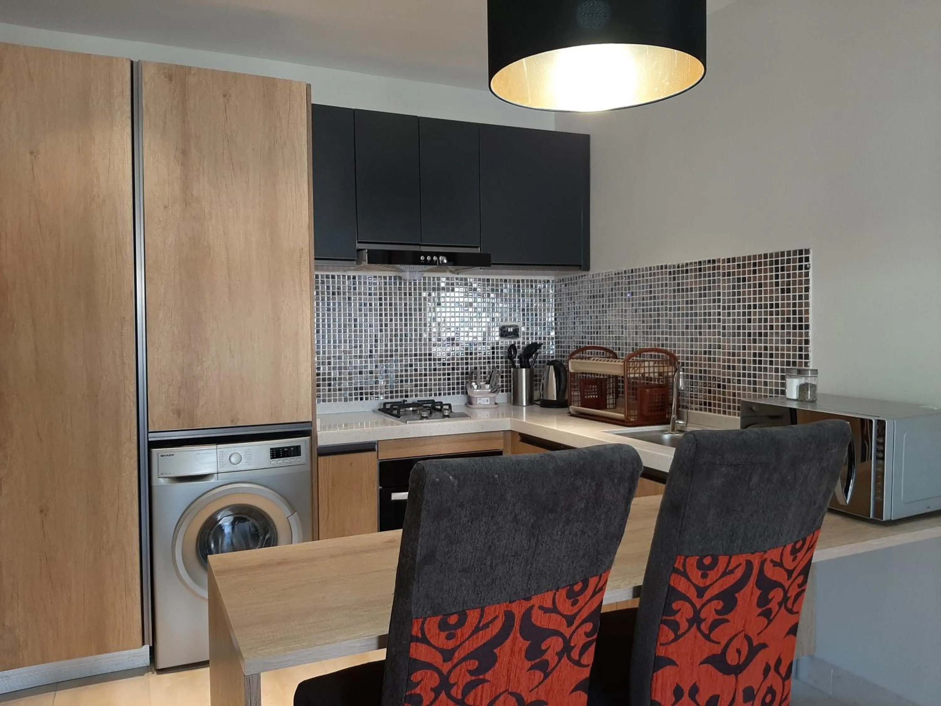 Kitchen or kitchenette in Forest View Apartments