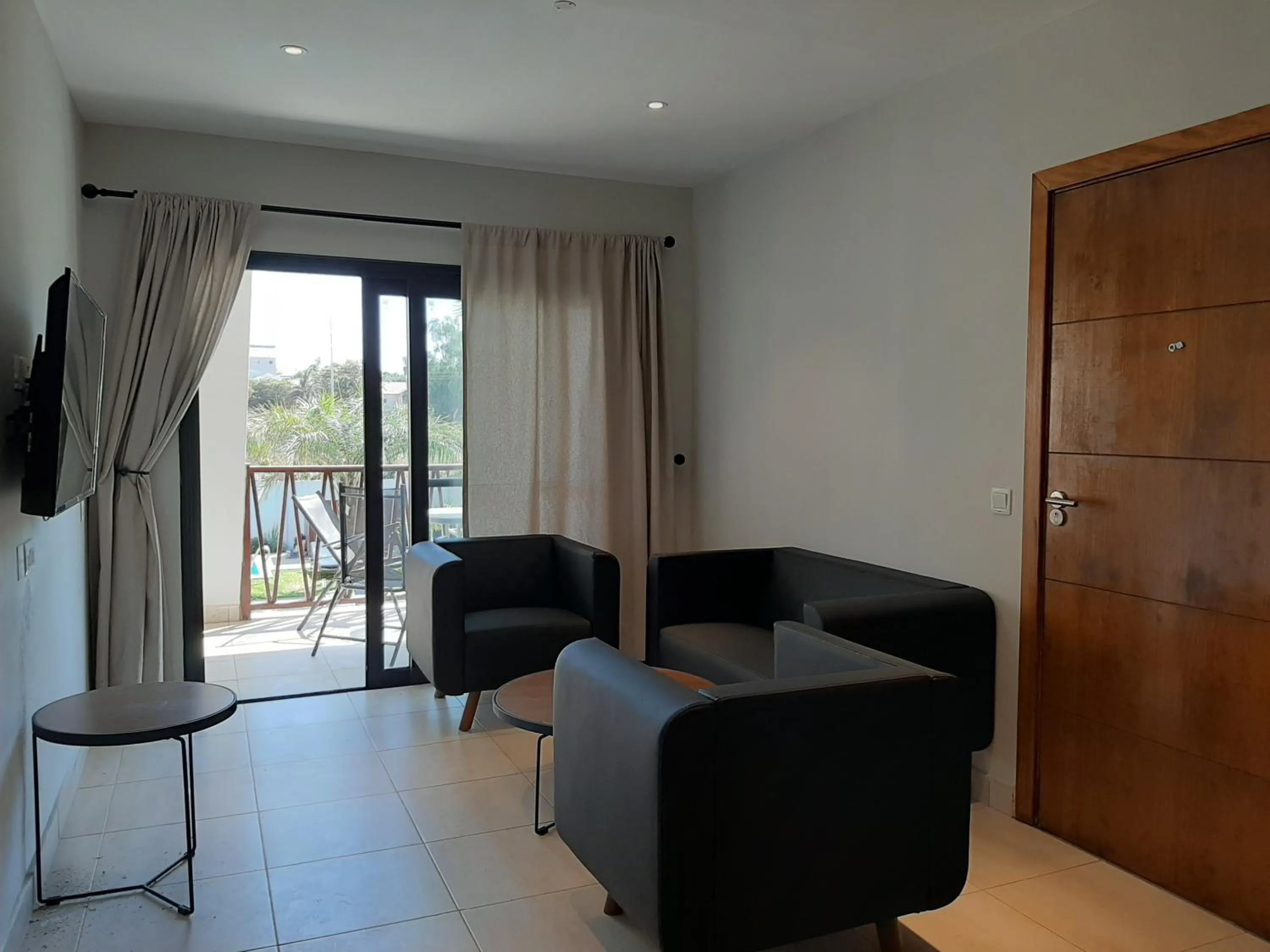 Living room in Forest View Apartments