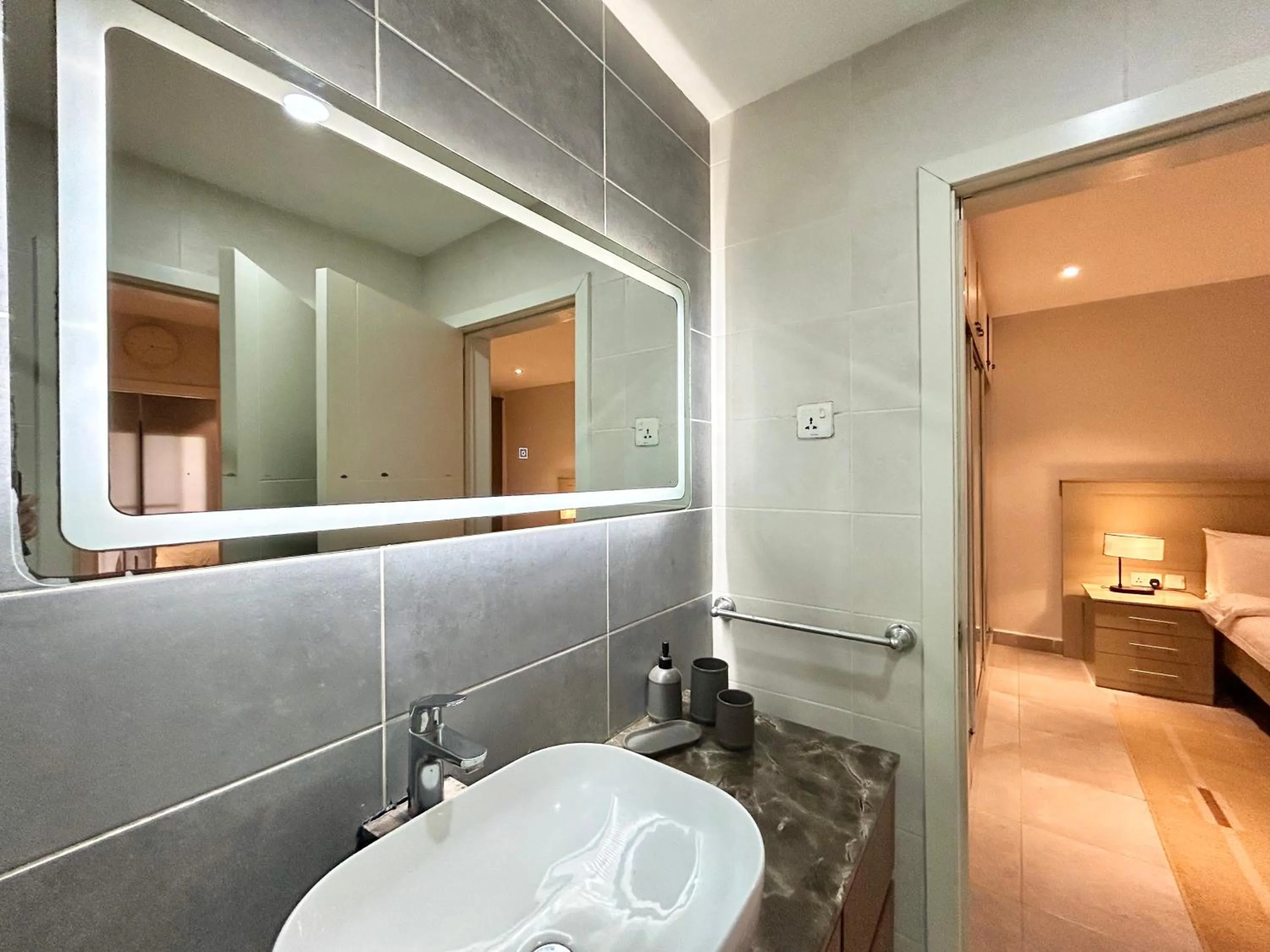 Toilet in Forest View Apartments