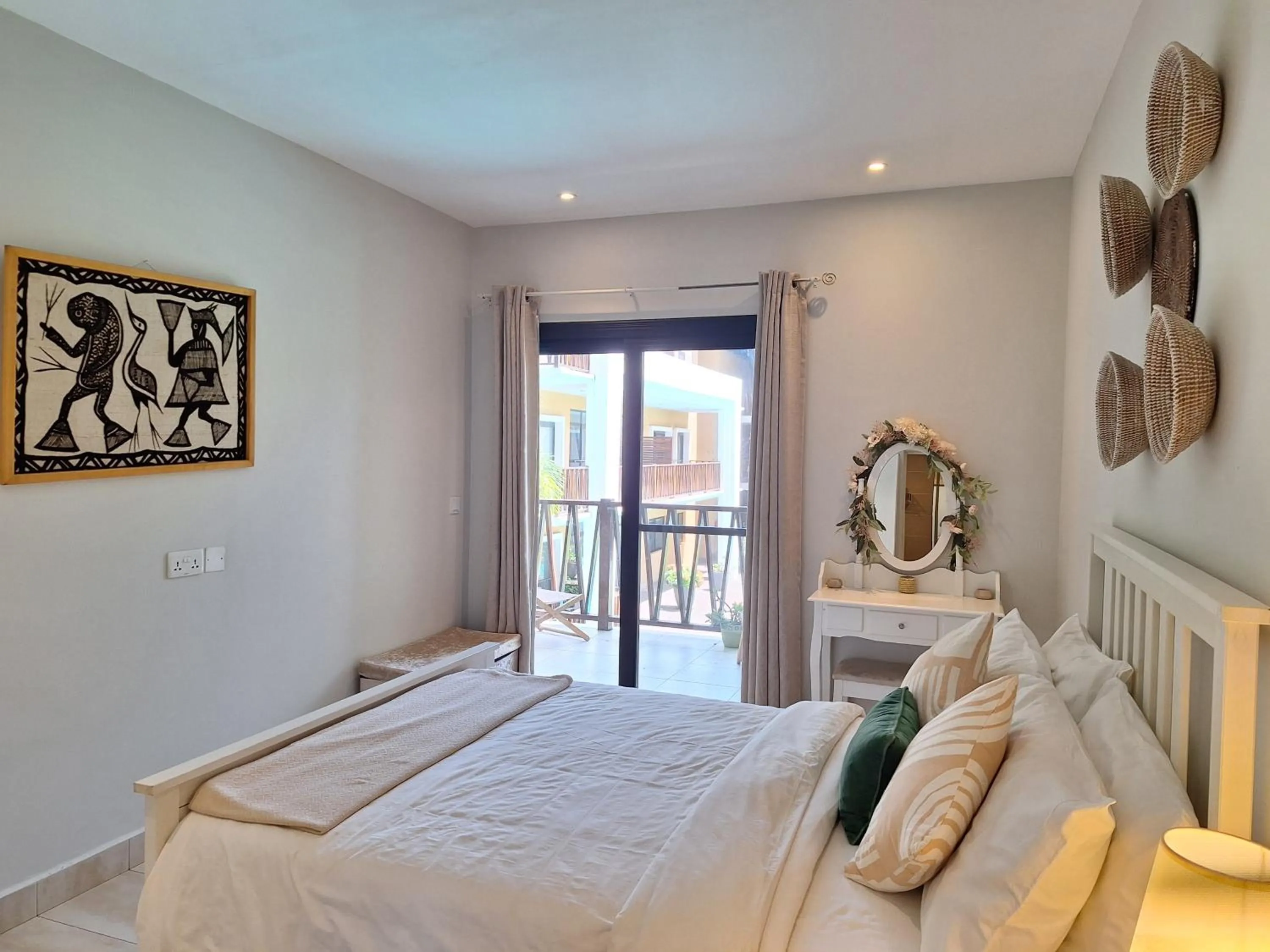 Bed in Forest View Apartments