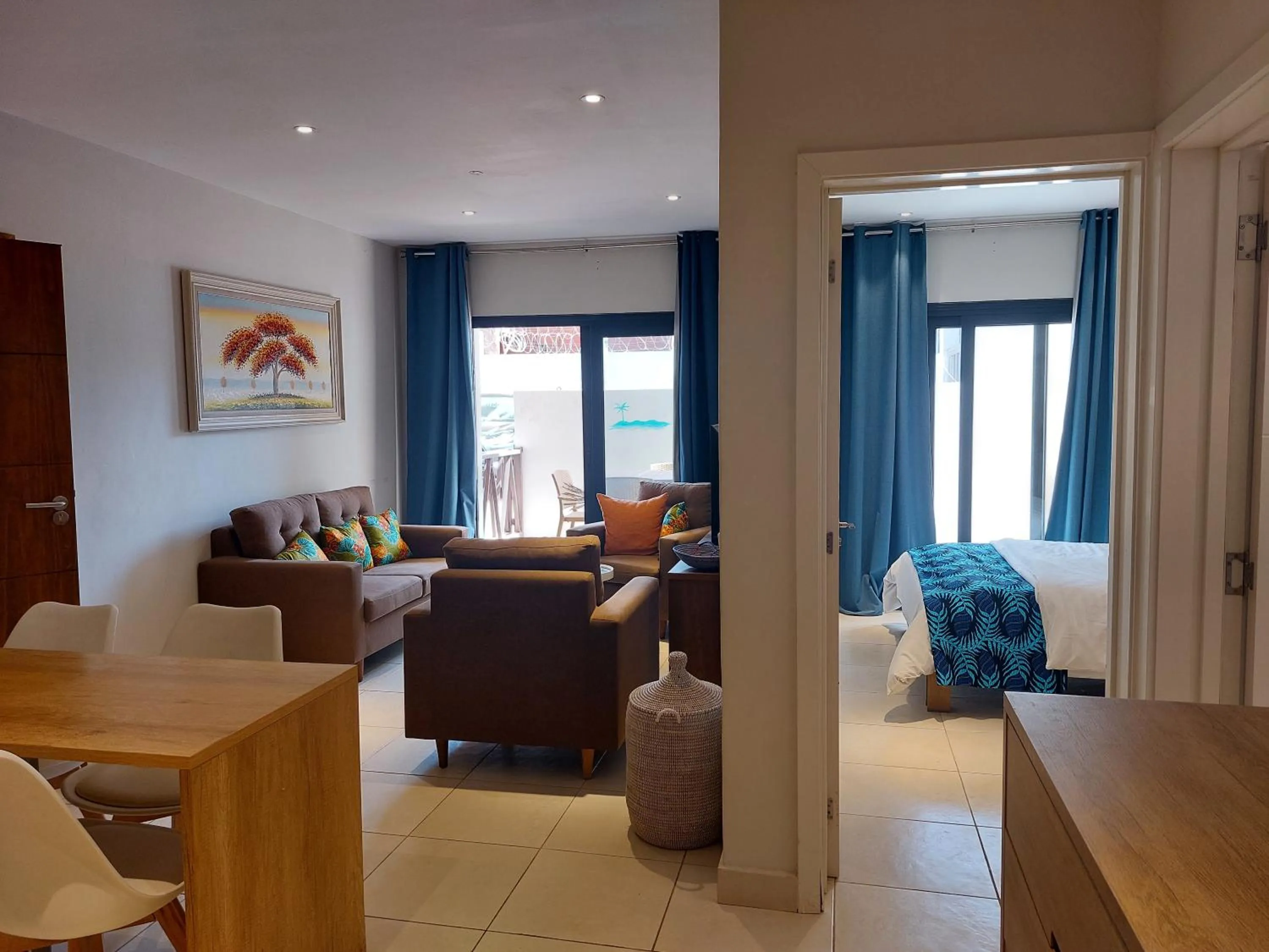 Living room in Forest View Apartments