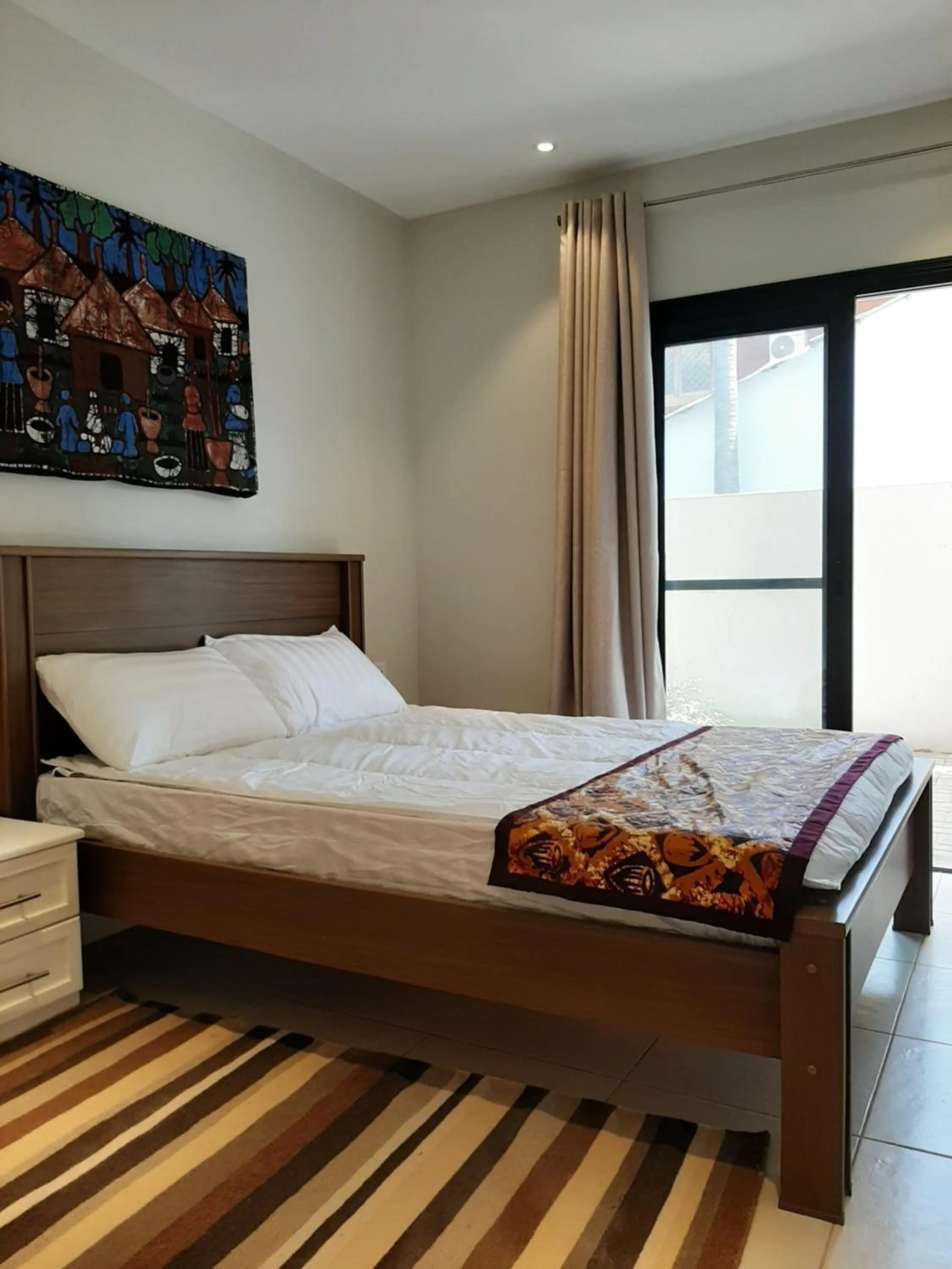 Bedroom, Bed in Forest View Apartments