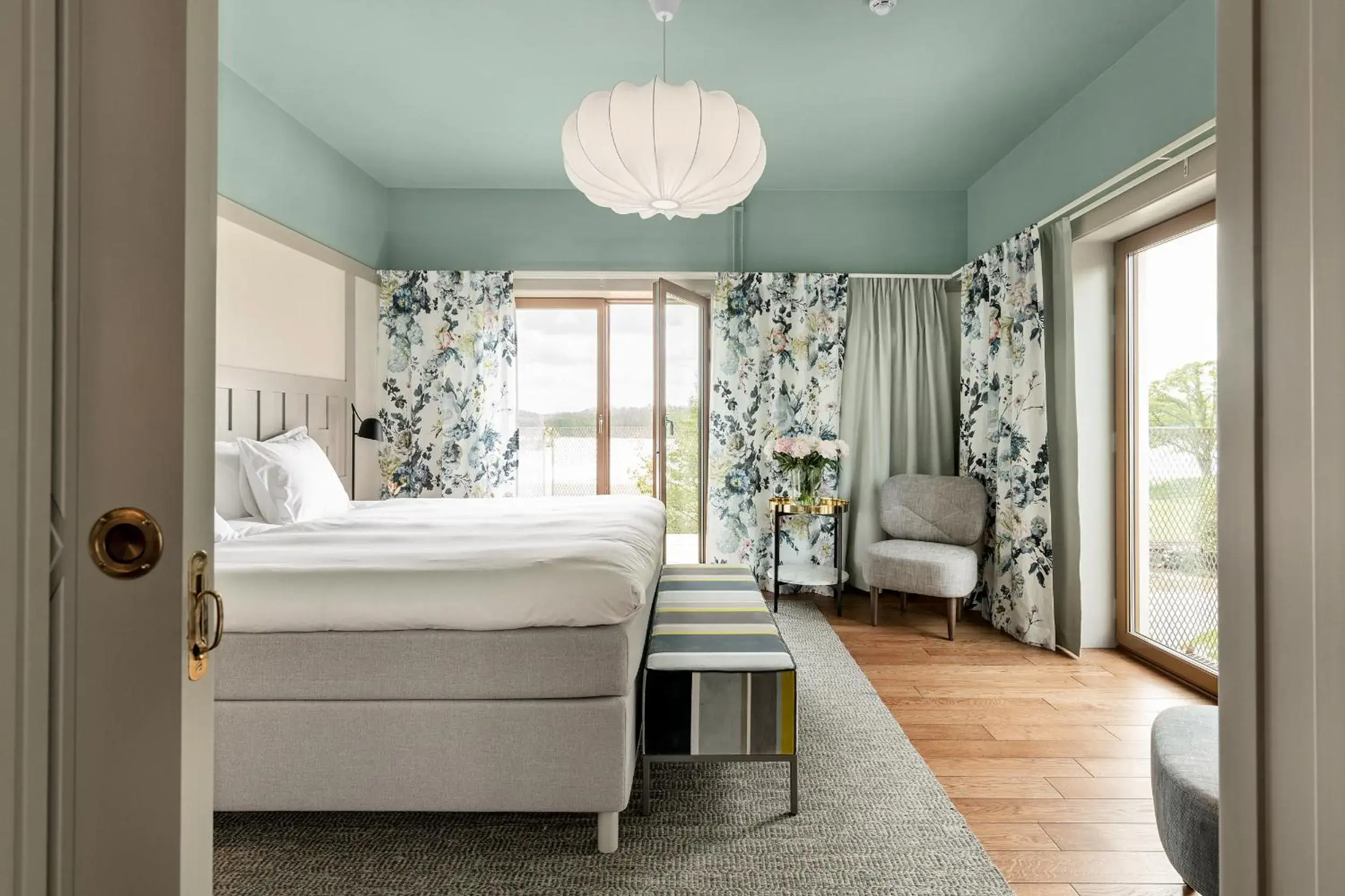 Suite with Lake View - single occupancy in Villa Baro Suite with Lake View - single occupancy in Villa Baro