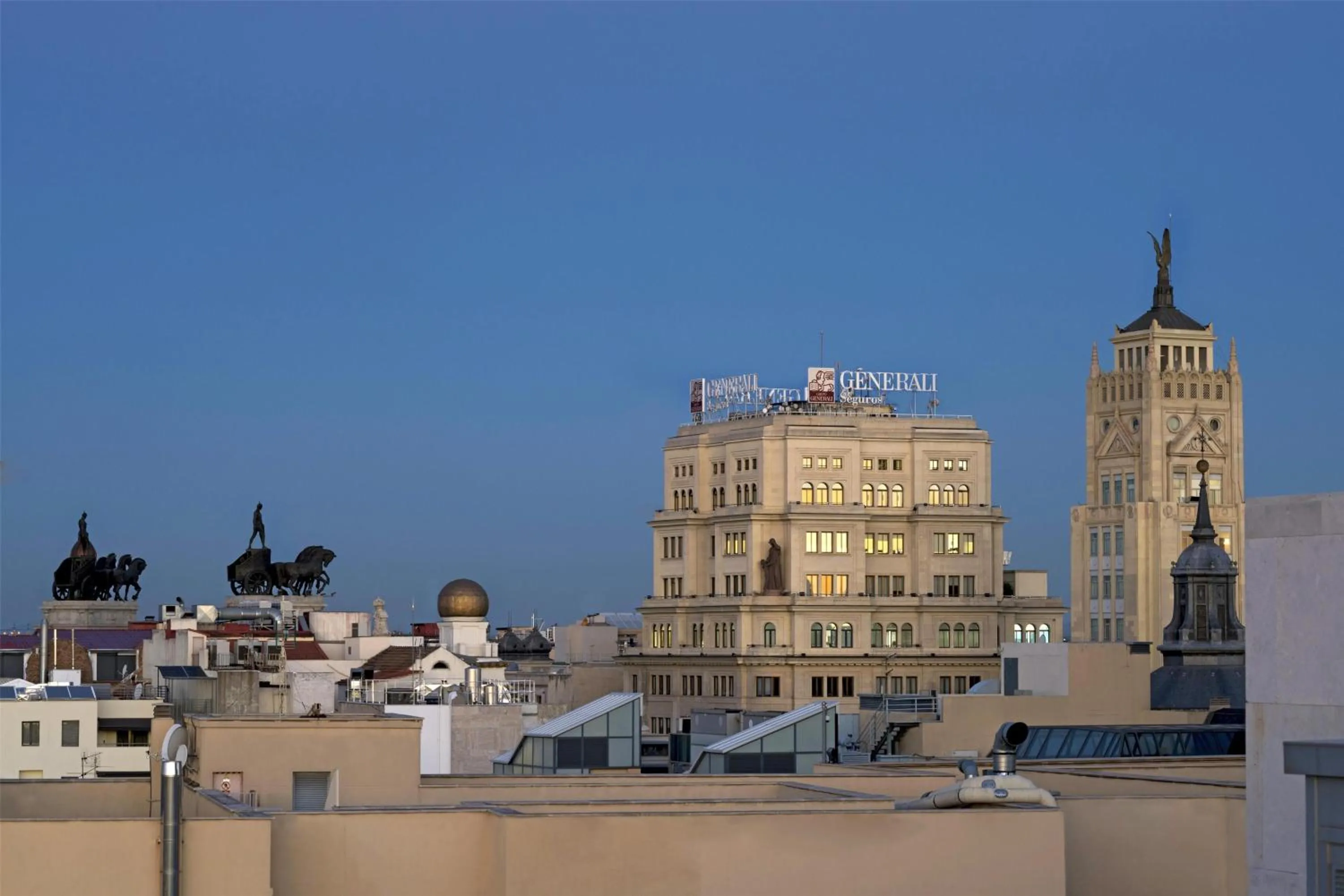 Property building in NH Collection Madrid Suecia