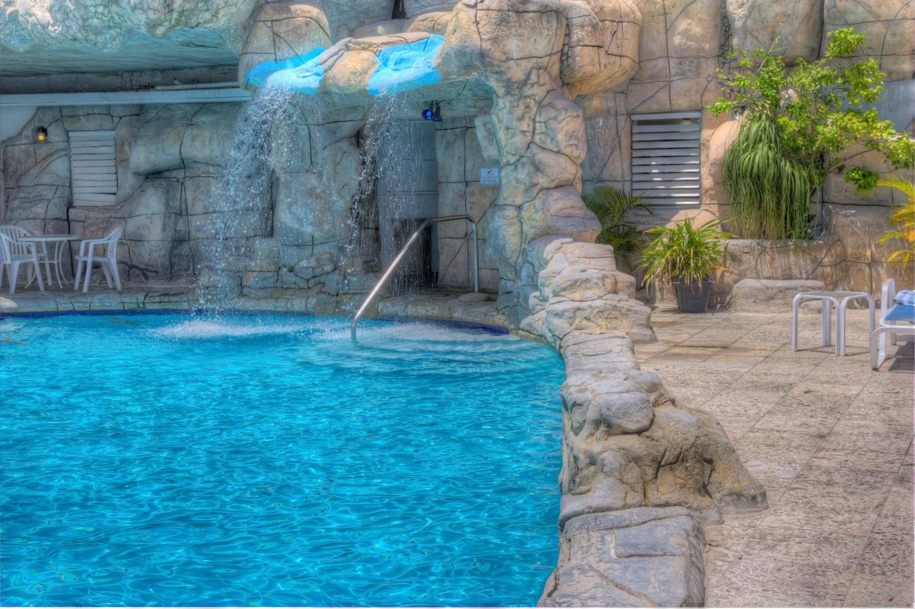 Swimming pool in Hilltop Villas at Bluebeard's Castle