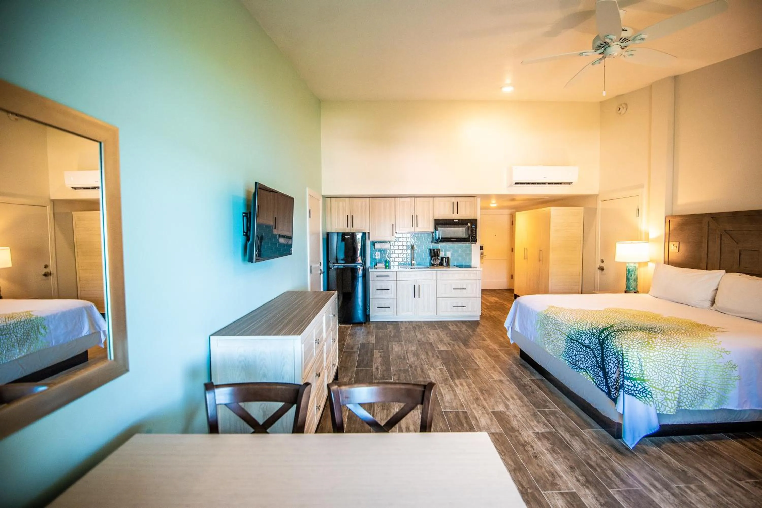 Bed in Hilltop Villas at Bluebeard's Castle