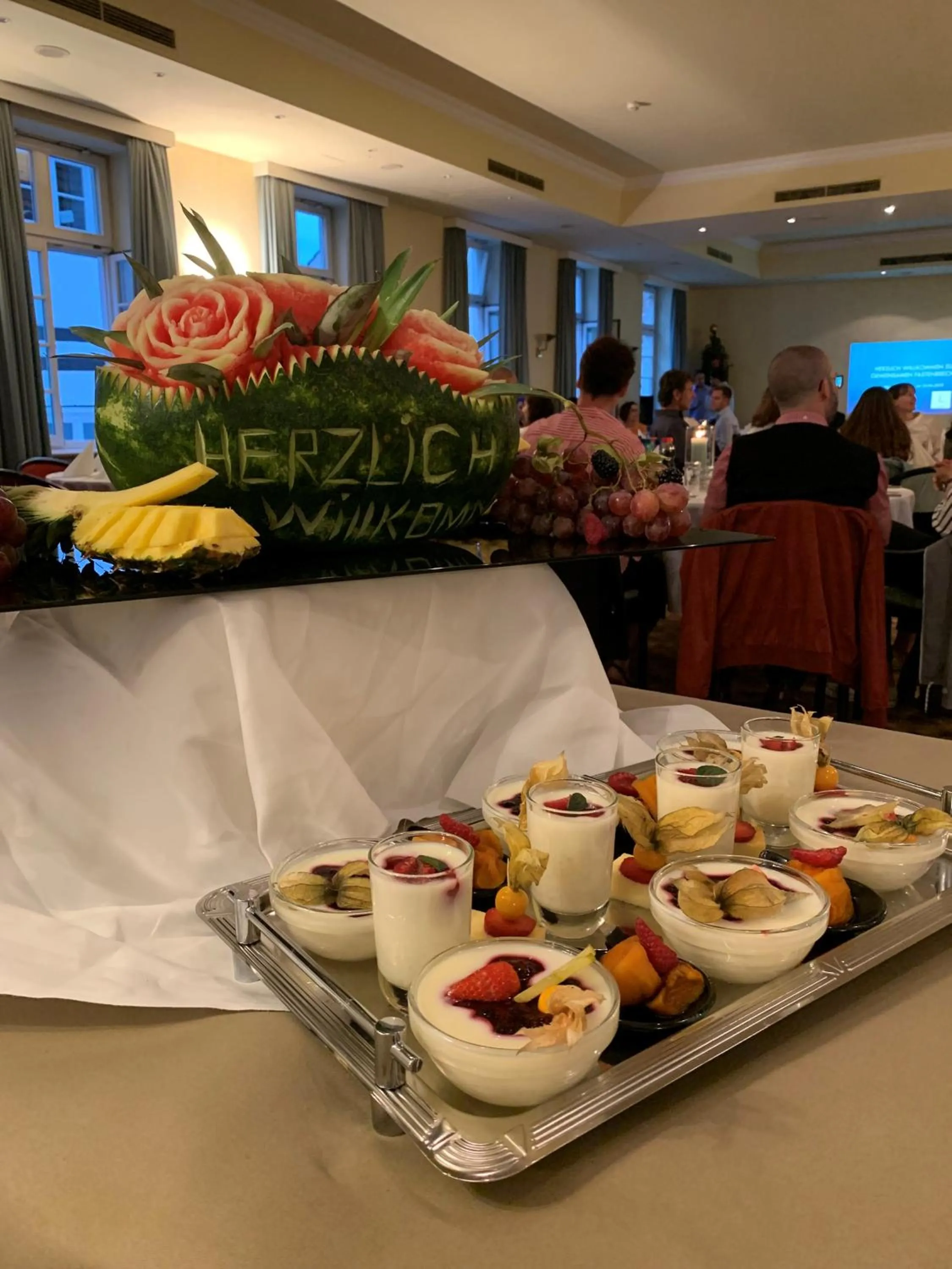 Restaurant/places to eat in Hotel Drei Kronen