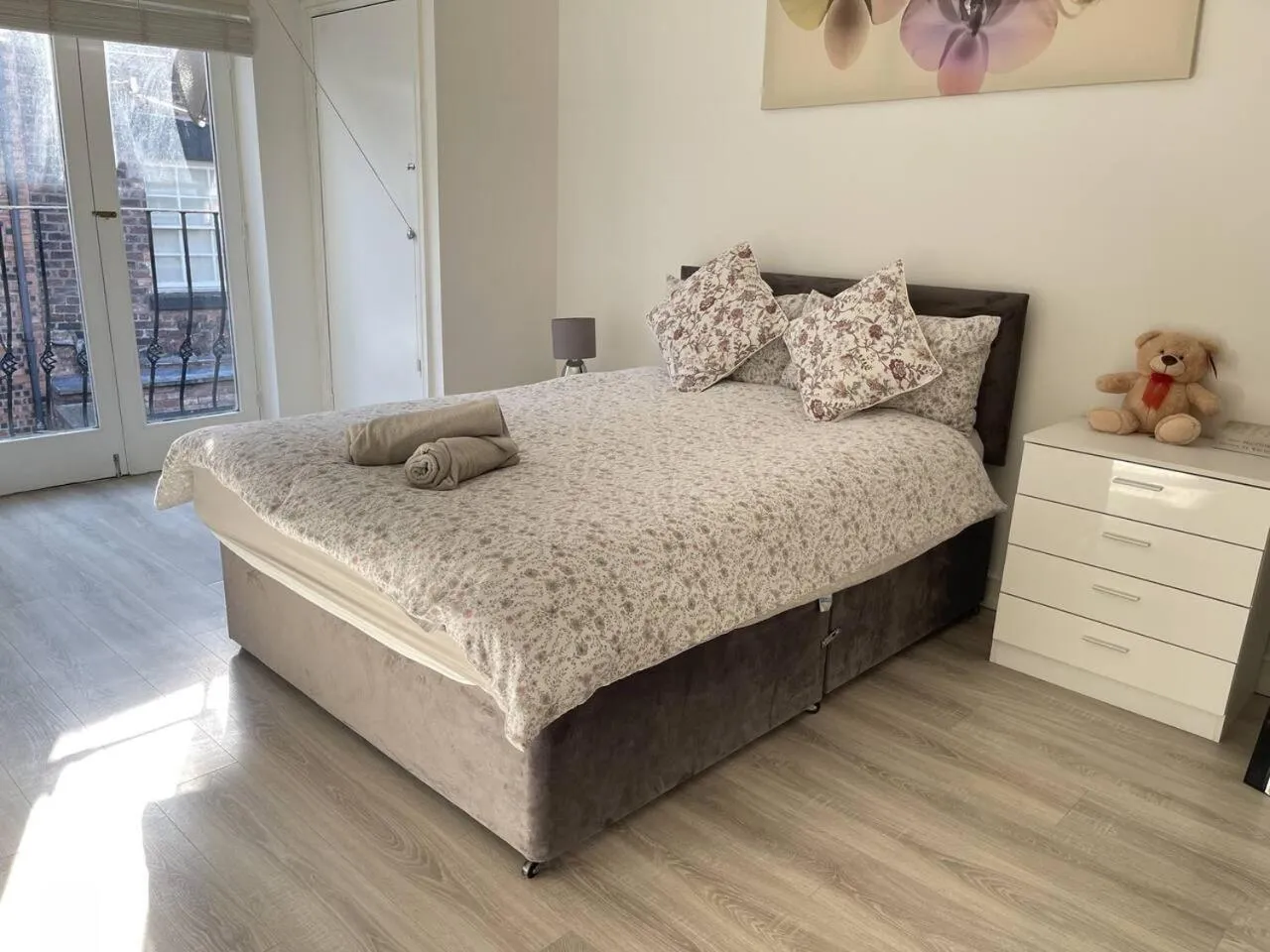 Bed in Liverpool City Stays - Economy Room Close to city centre GG