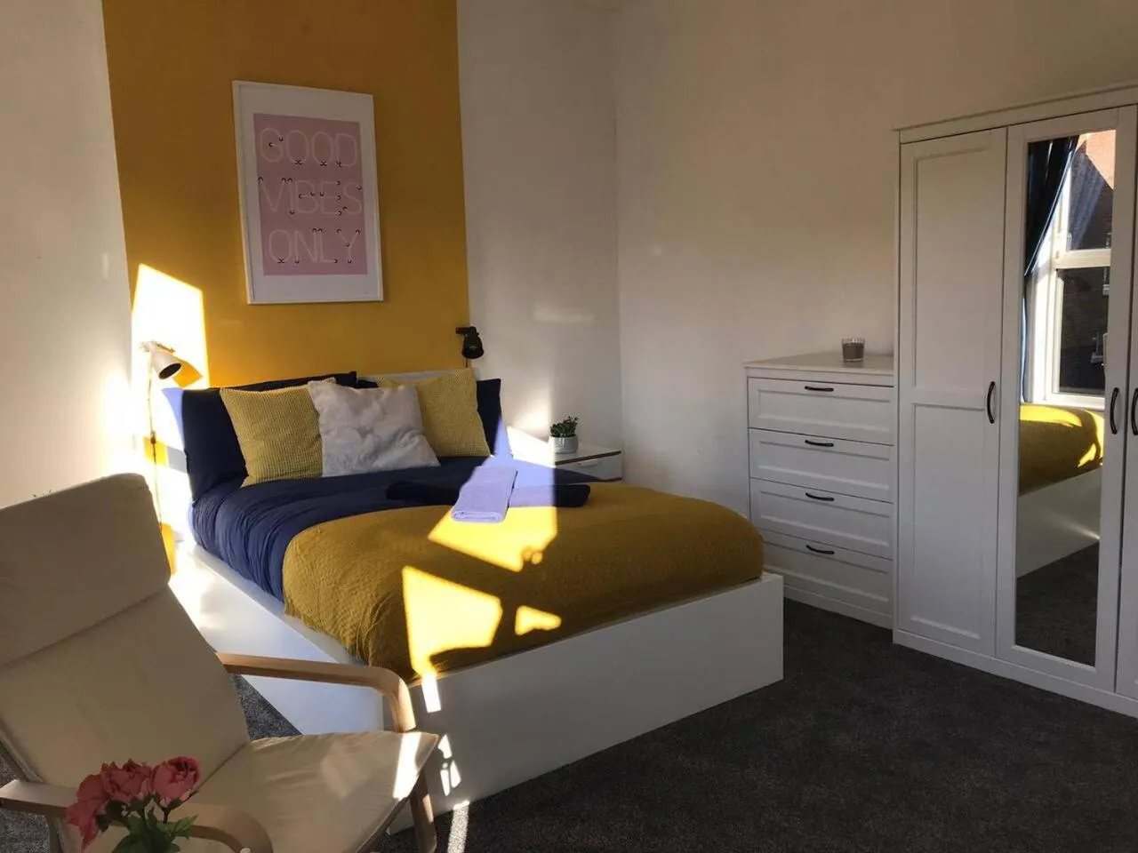 Bed in Liverpool City Stays - Economy Room Close to city centre GG