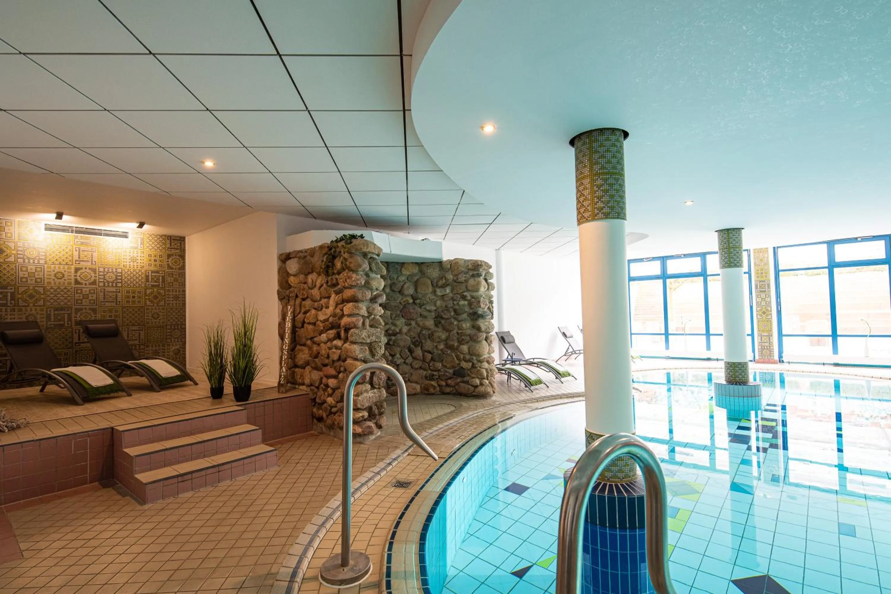 Swimming pool in Heide Hotel Reinstorf