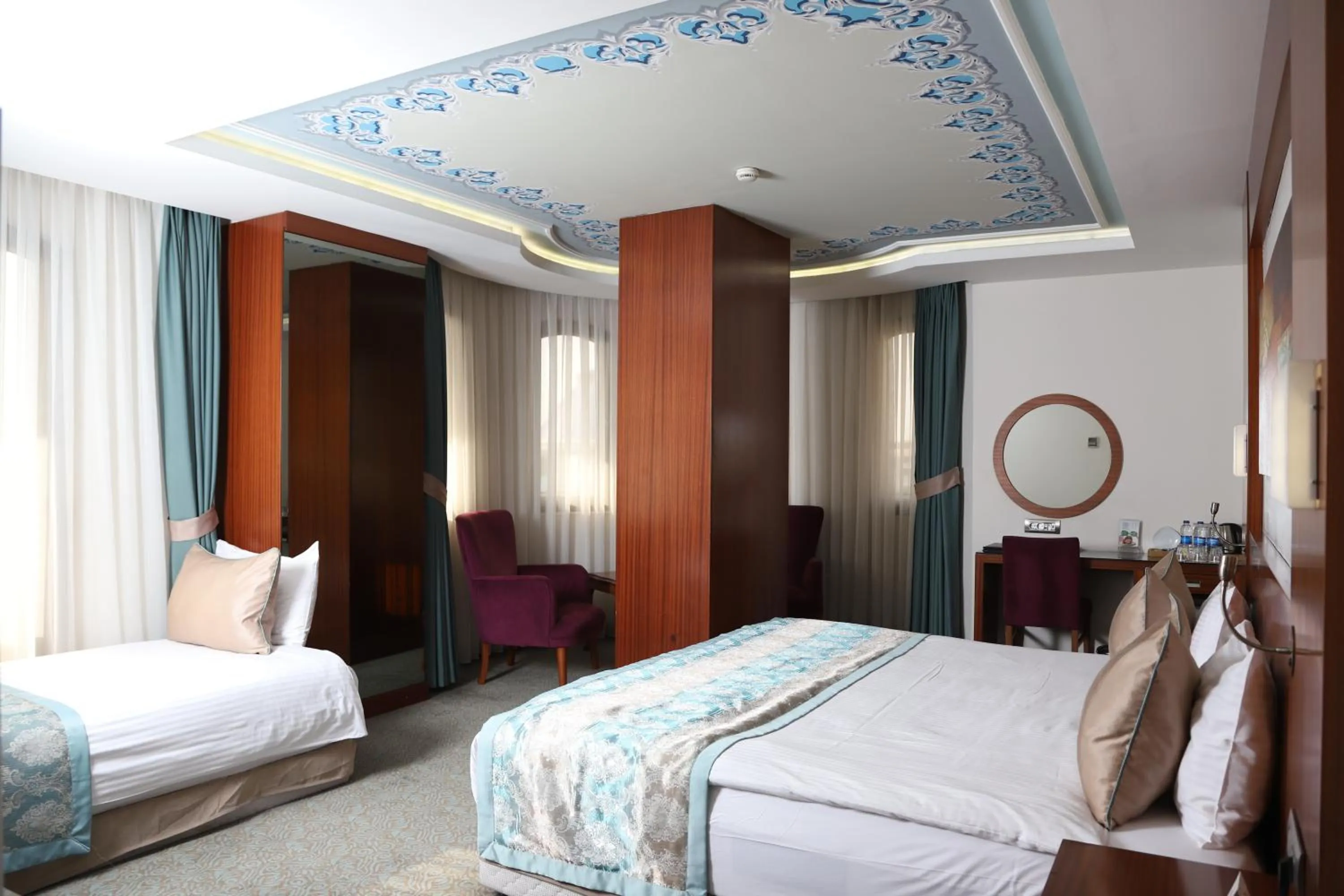 Massage, Bed in Hurry Inn Merter Istanbul