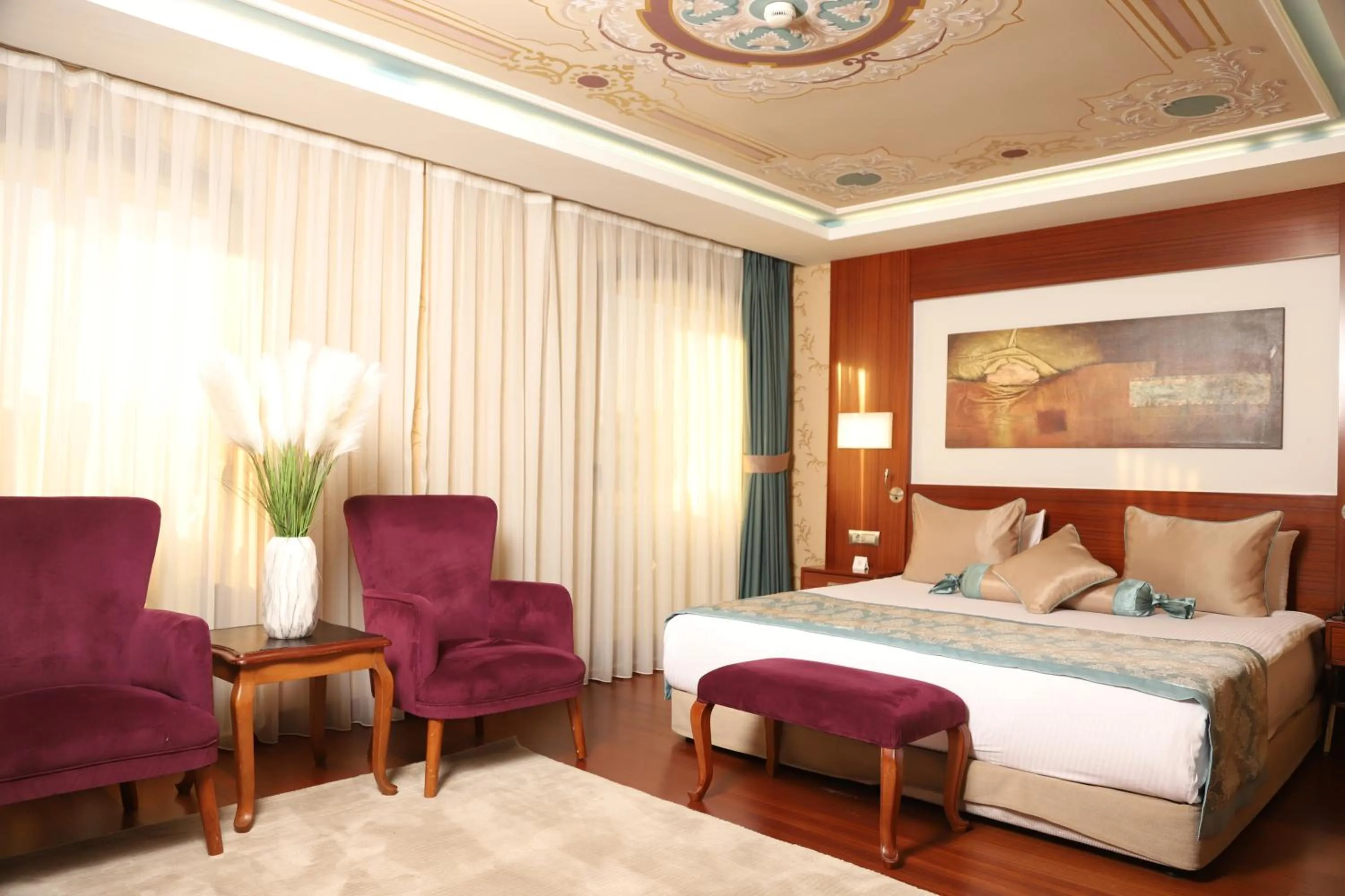 Massage, Bed in Hurry Inn Merter Istanbul