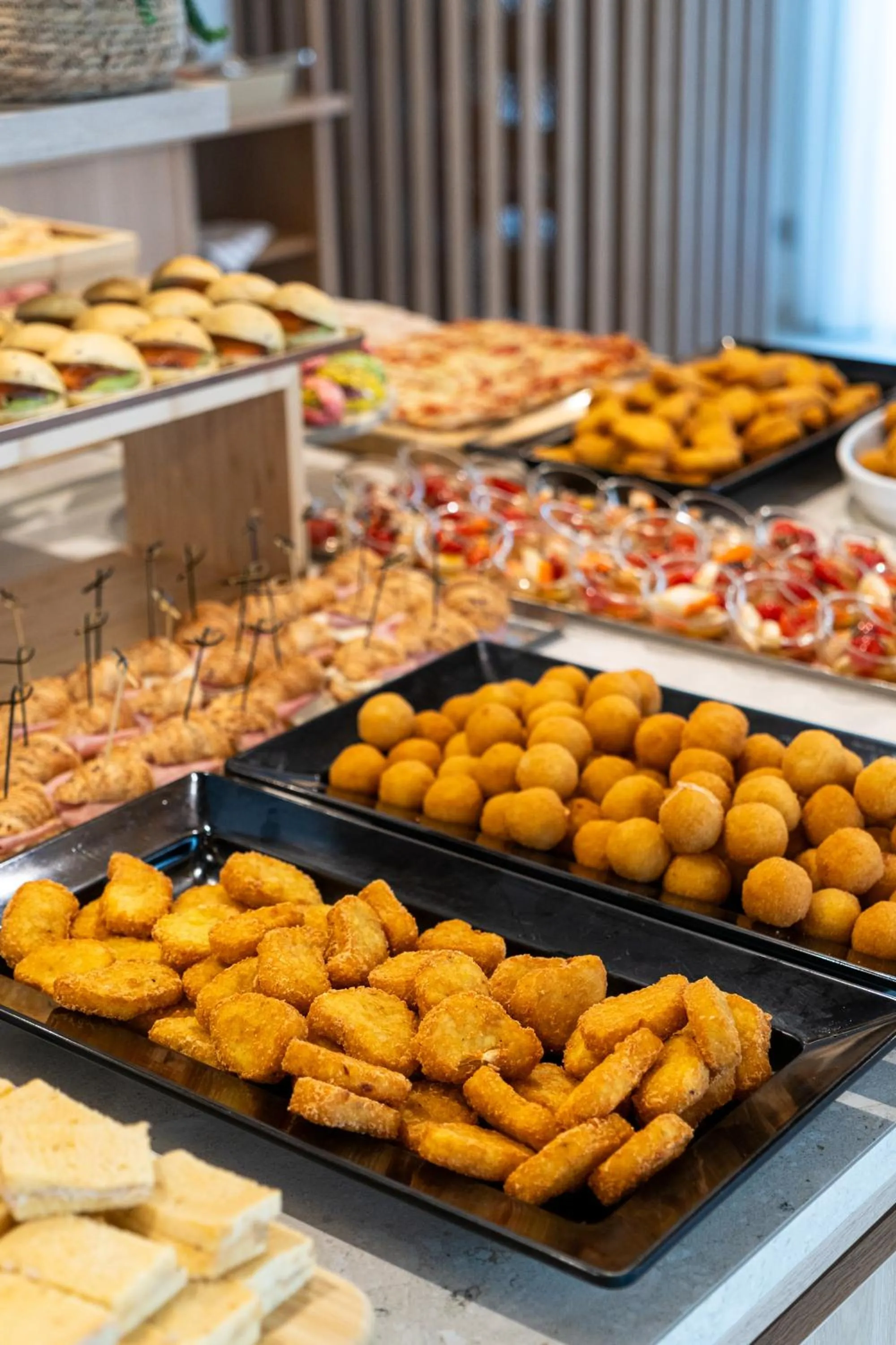 Restaurant/places to eat in Hotel Estense