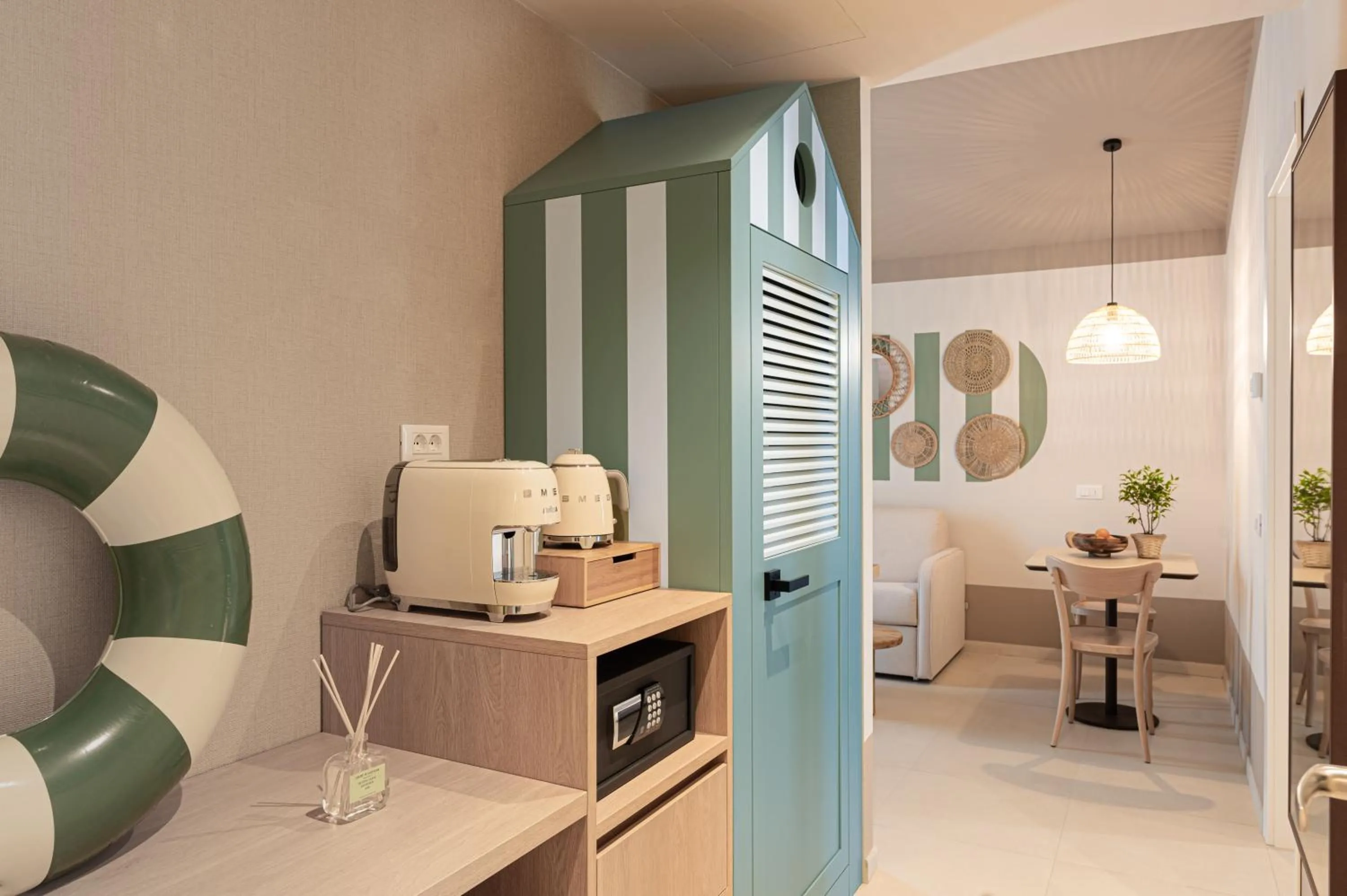 Photo of the whole room in Hotel Estense