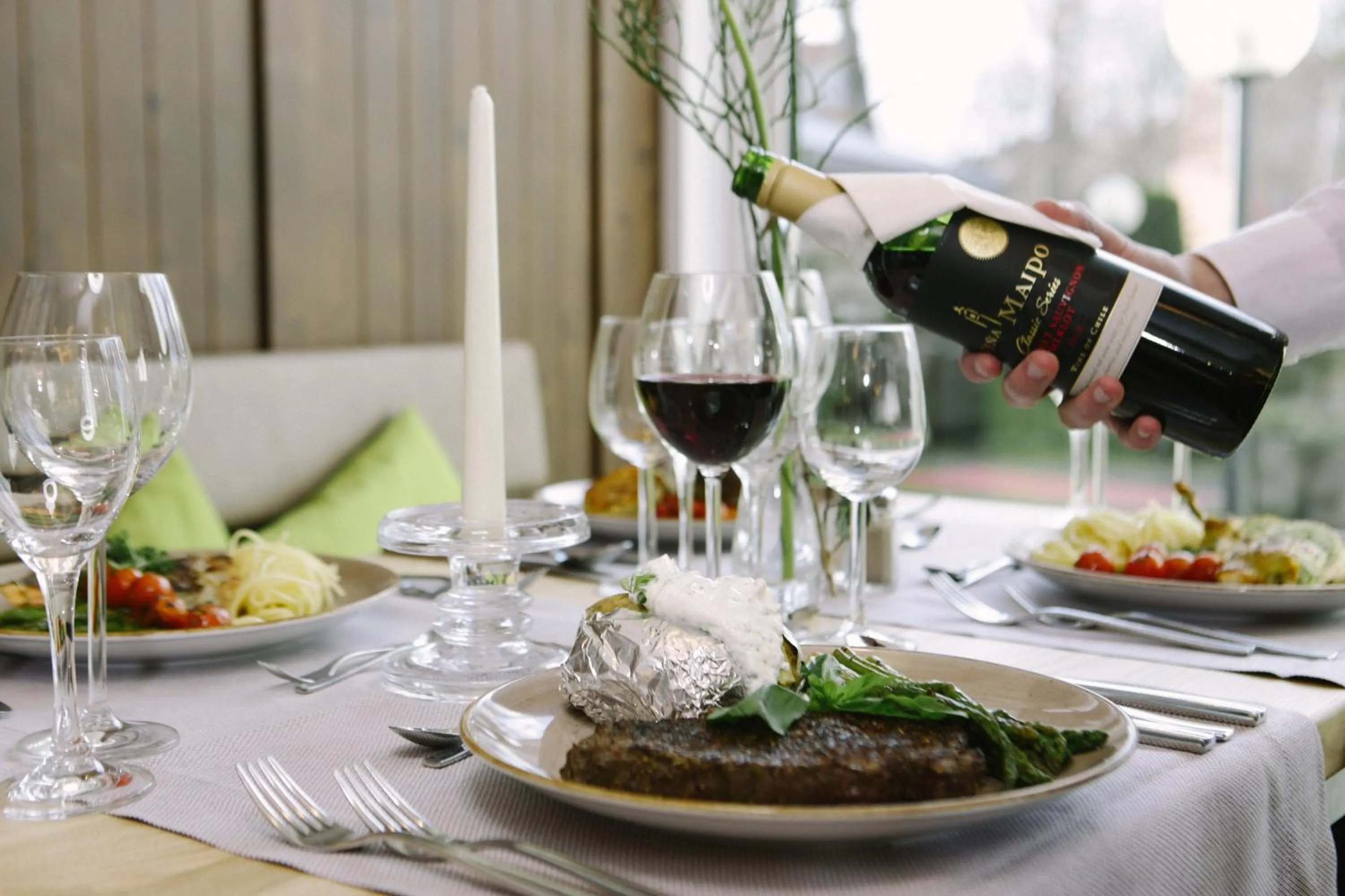 Restaurant/places to eat in ParkHotel Fulda