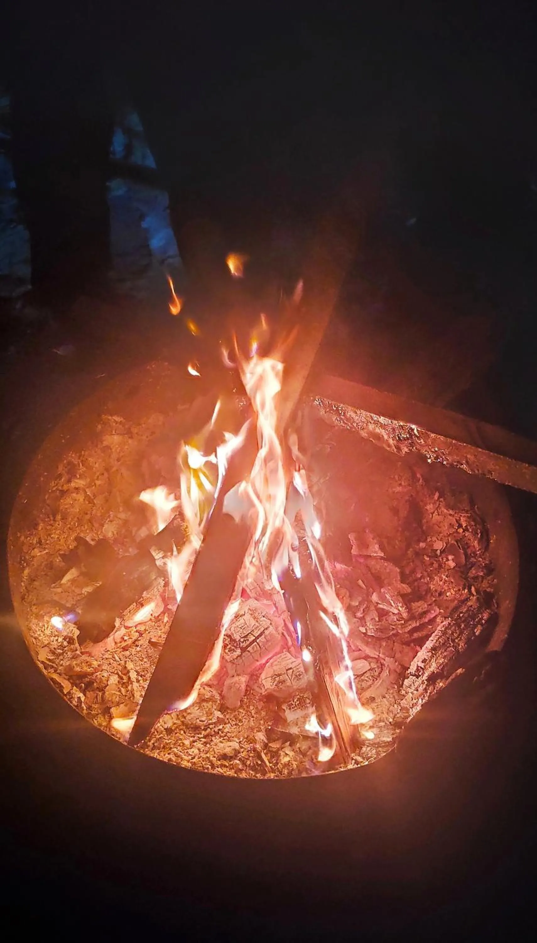 Tirthan Grand Riverside