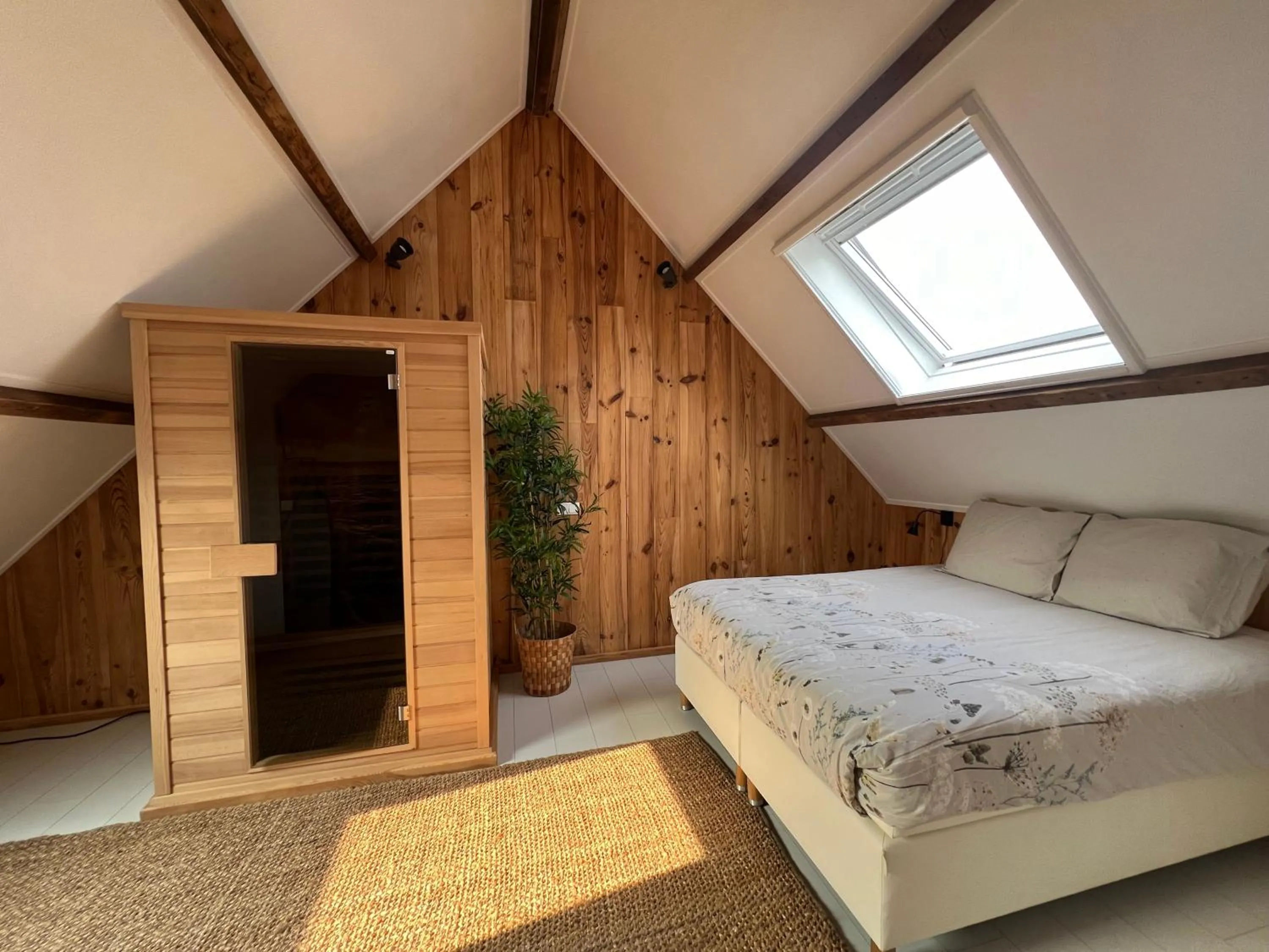 Bed in B & B 'Droom in de polder de Suite met prive sauna