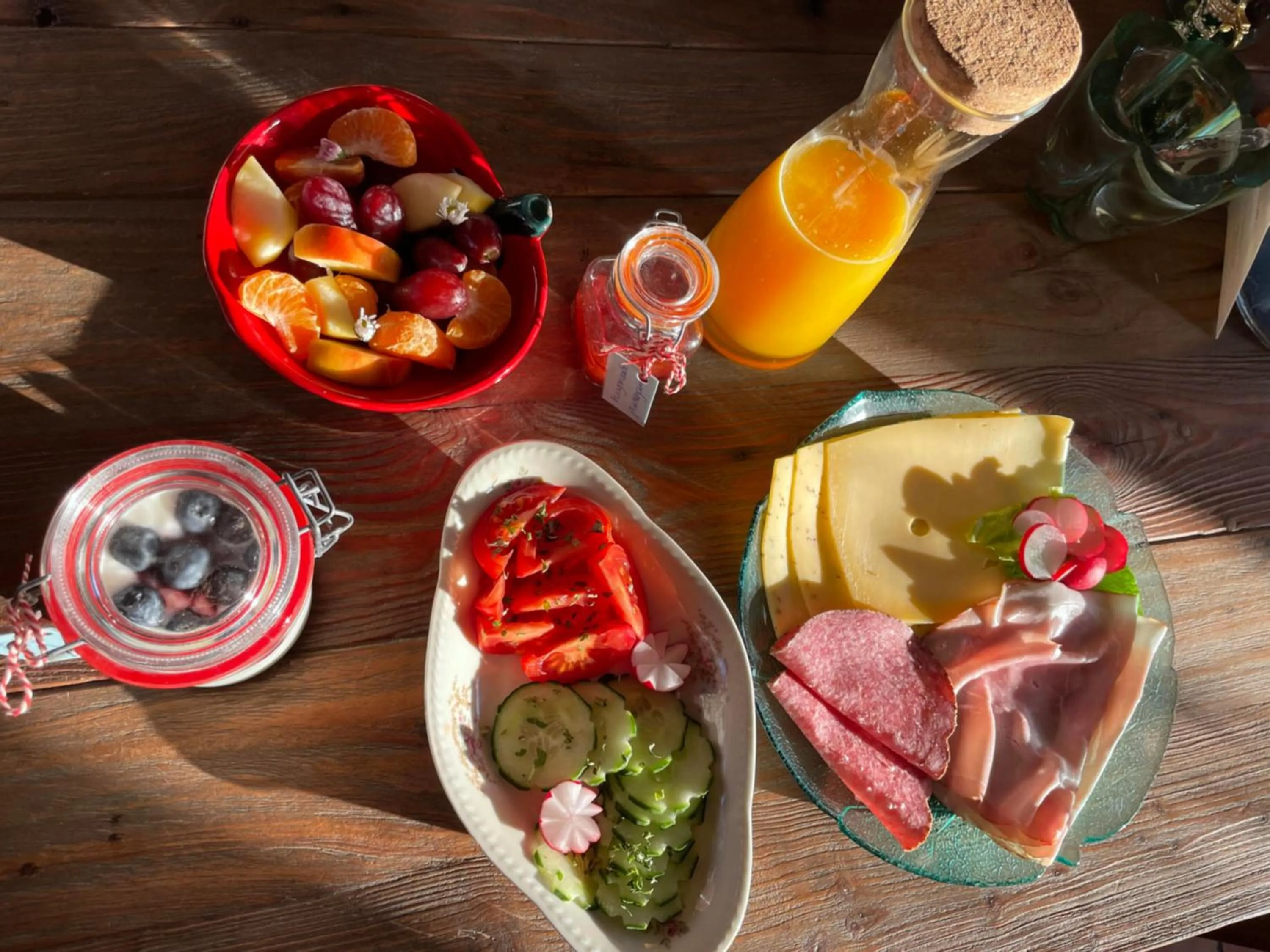 Continental breakfast in B & B 'Droom in de polder de Suite met prive sauna