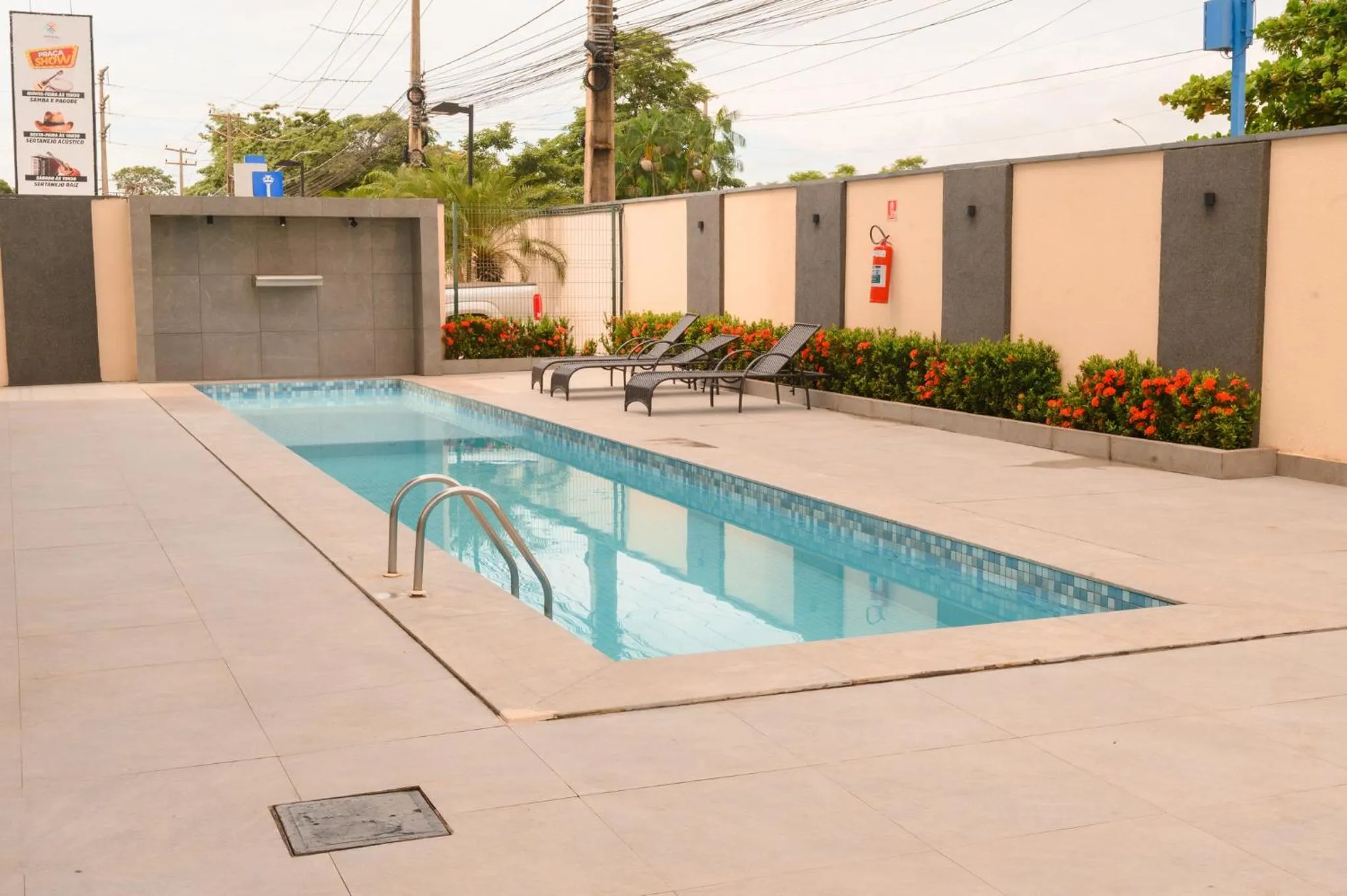 Pool view in Imperial Hotel