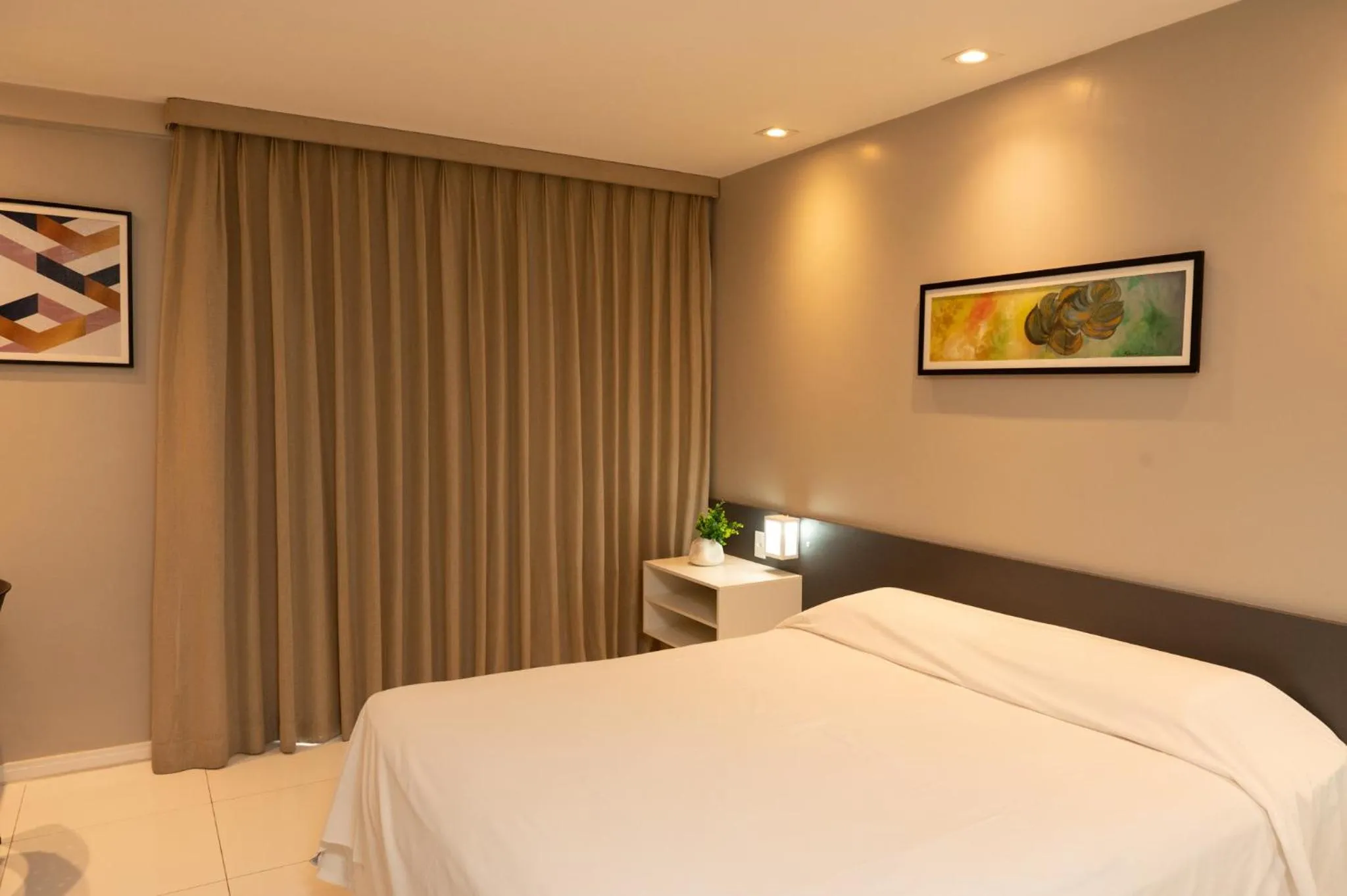 Bed in Imperial Hotel