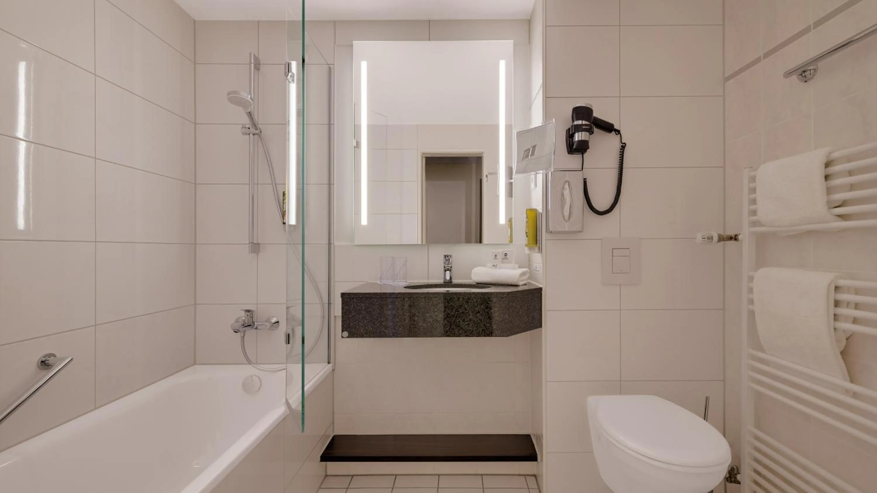 Shower in Best Western Hotel Darmstadt Mitte