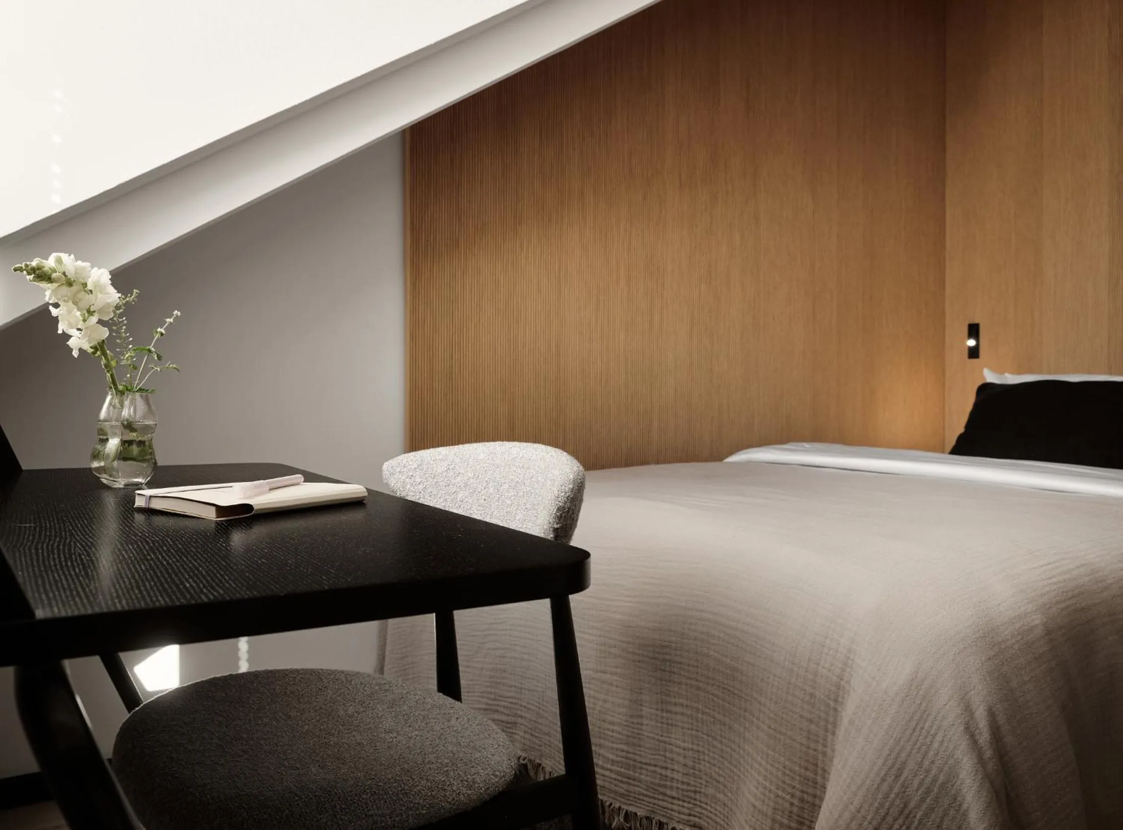 Bed in Bob W Munich Old Town