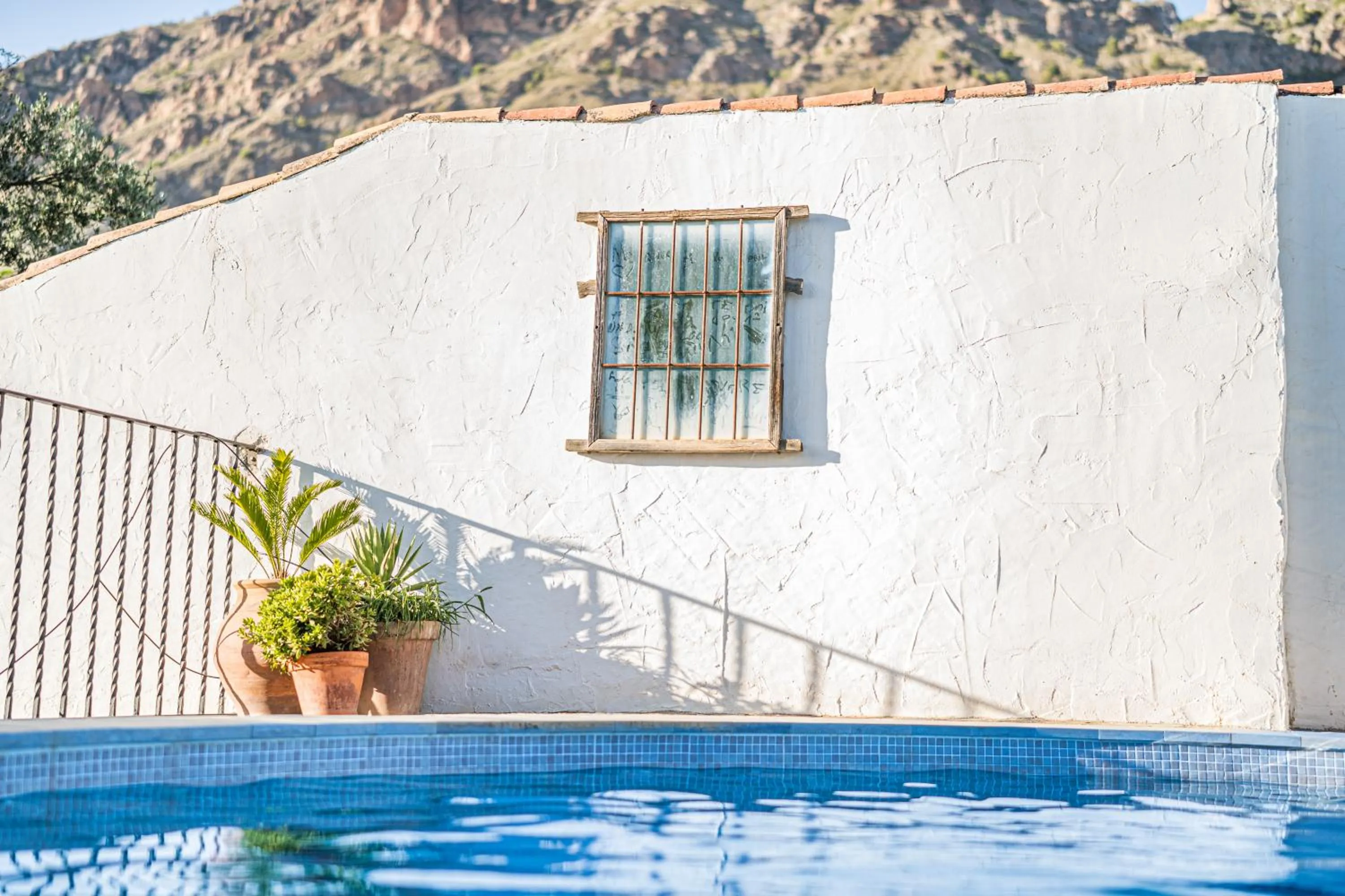 Swimming pool in Hotel Rural Alqueria de los lentos