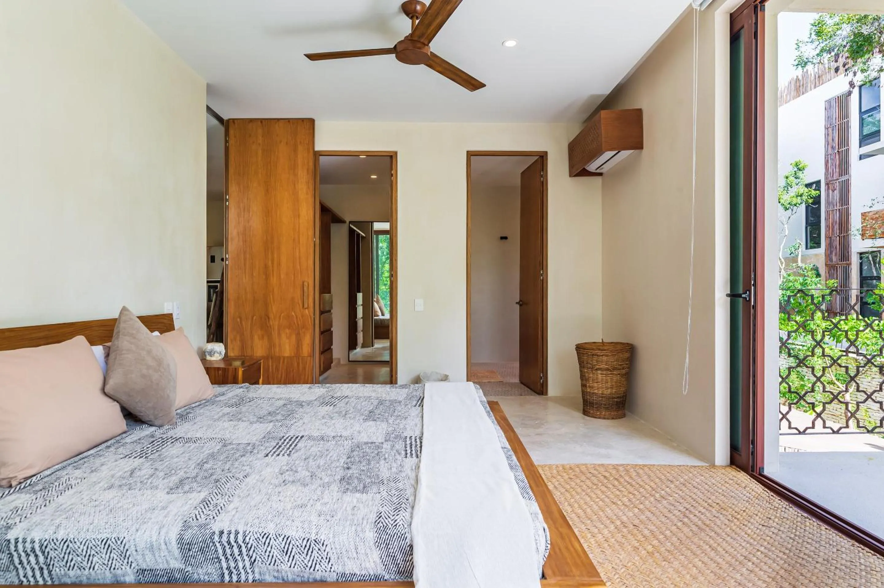 Bedroom, Bed in Casa Wahh