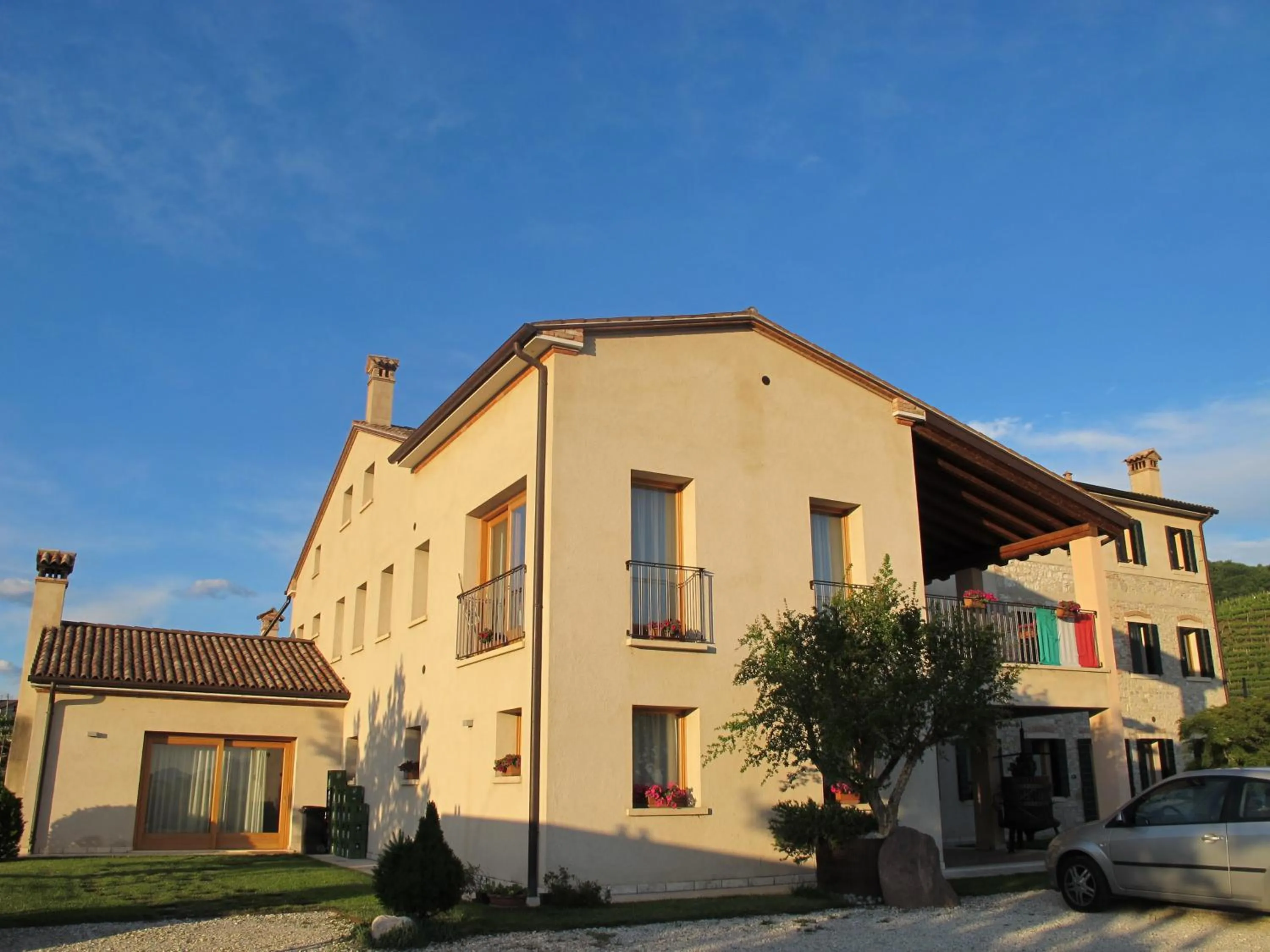 Facade/entrance in La Casa Vecchia